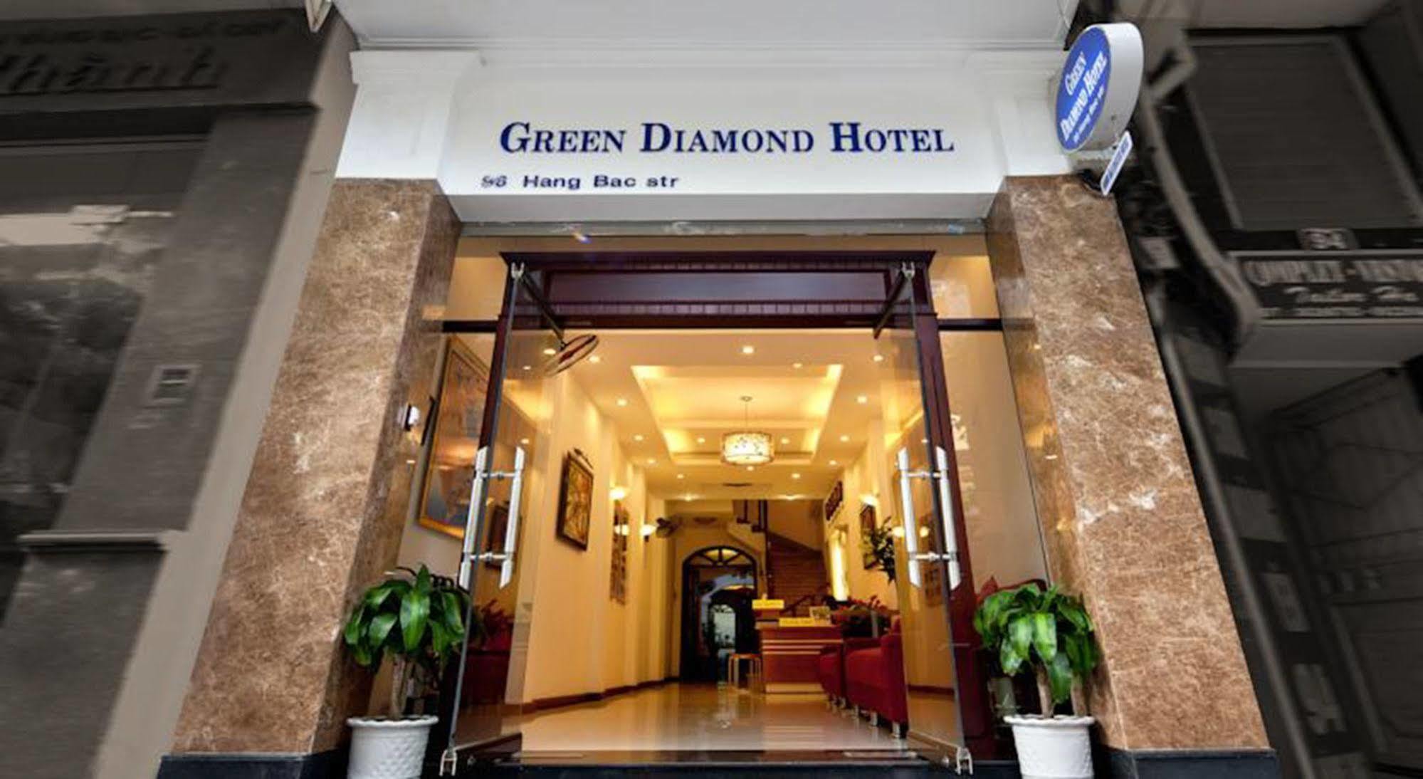 Diamond Hotel 2*