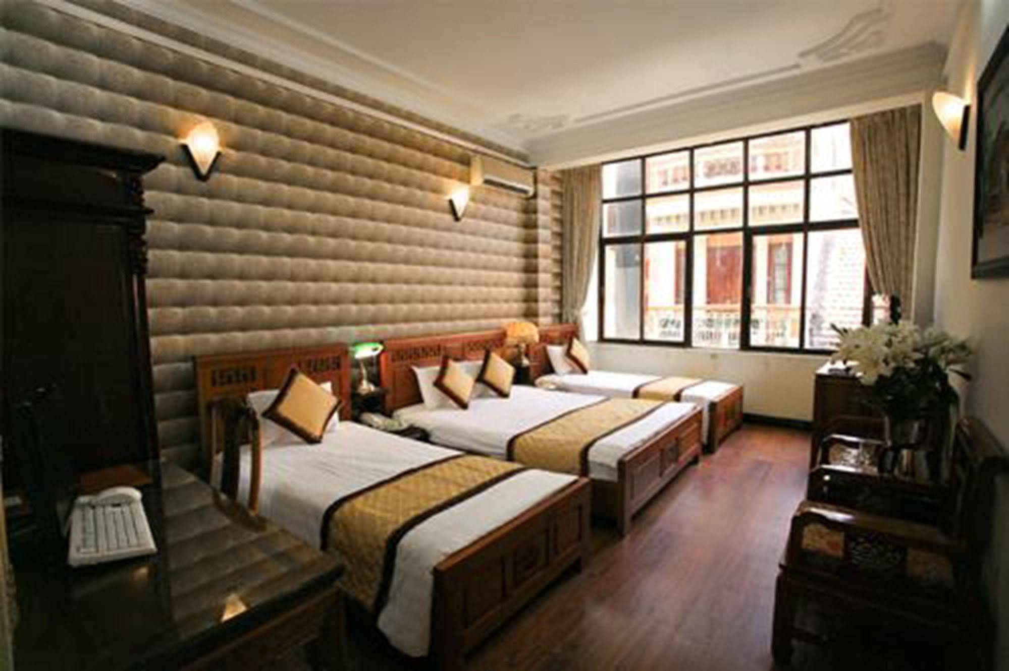 Boutique 3*