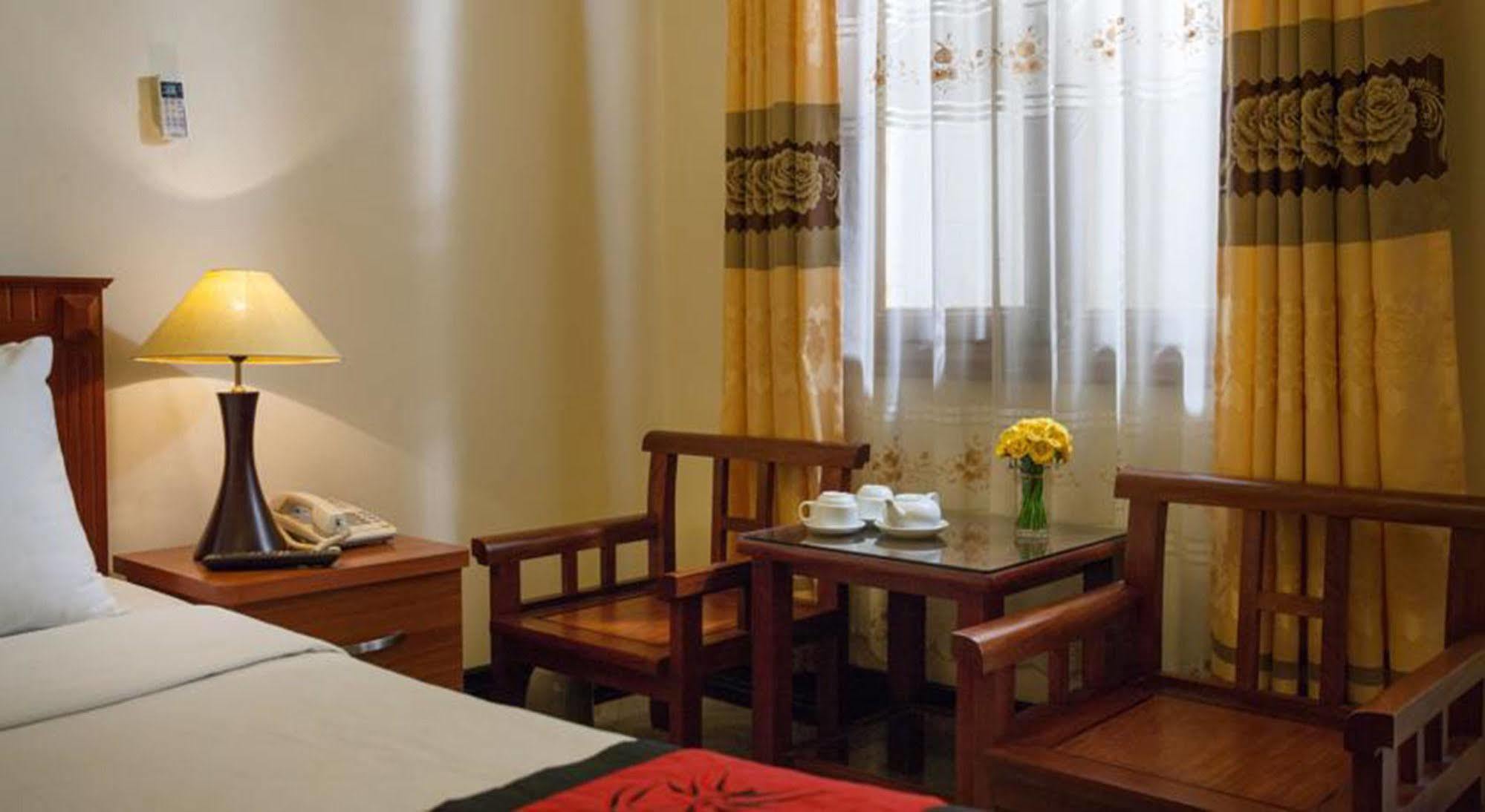 Hotel Lucky Hanoi