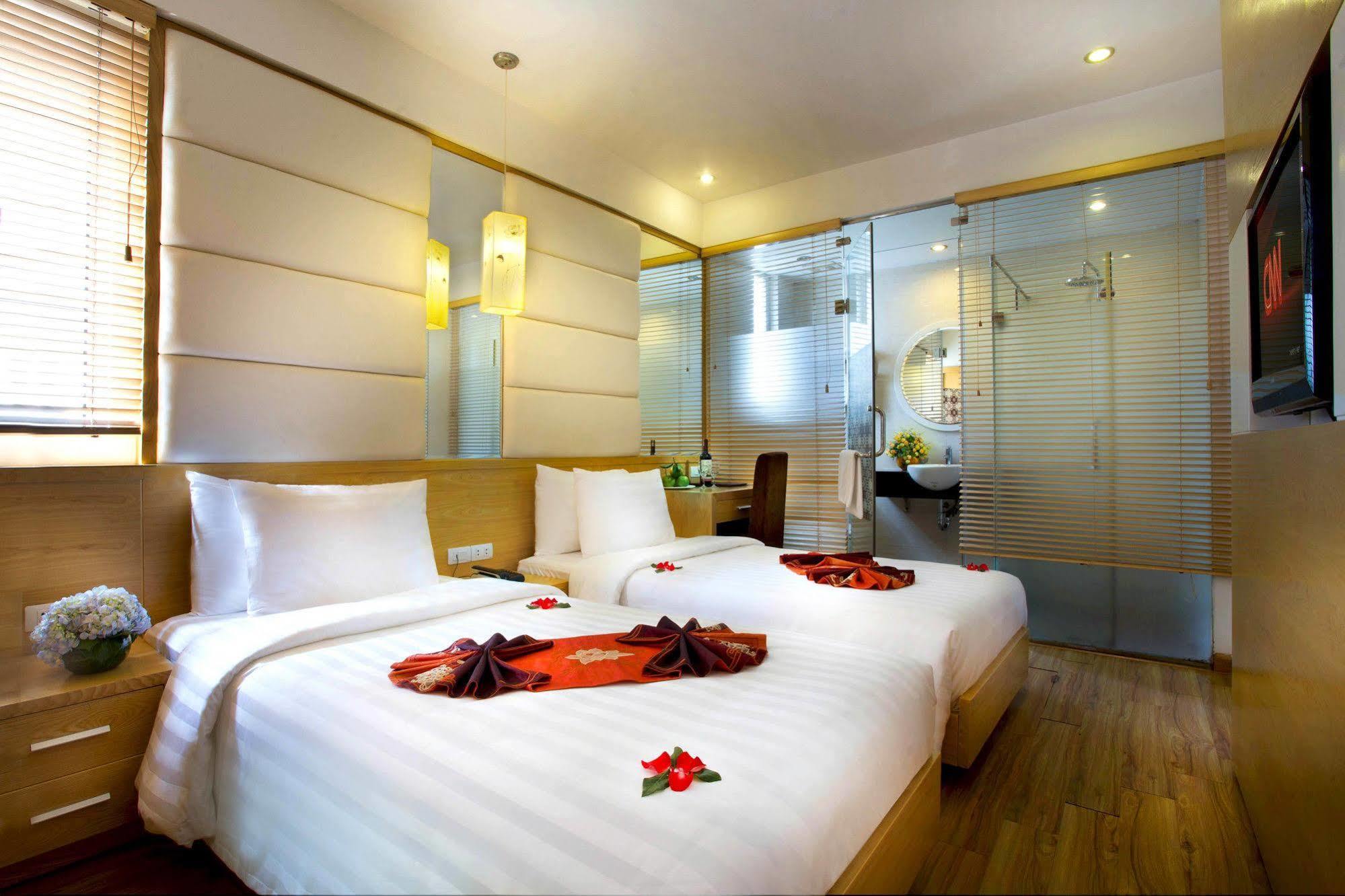 Tu Linh Palace 3*