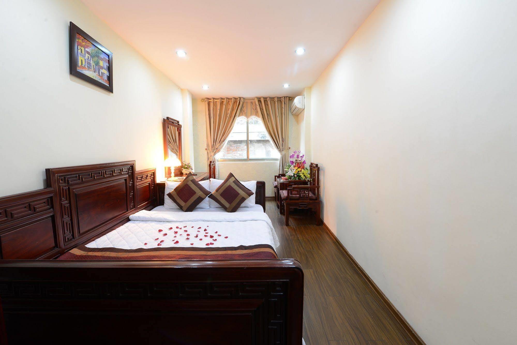 Hostel Little