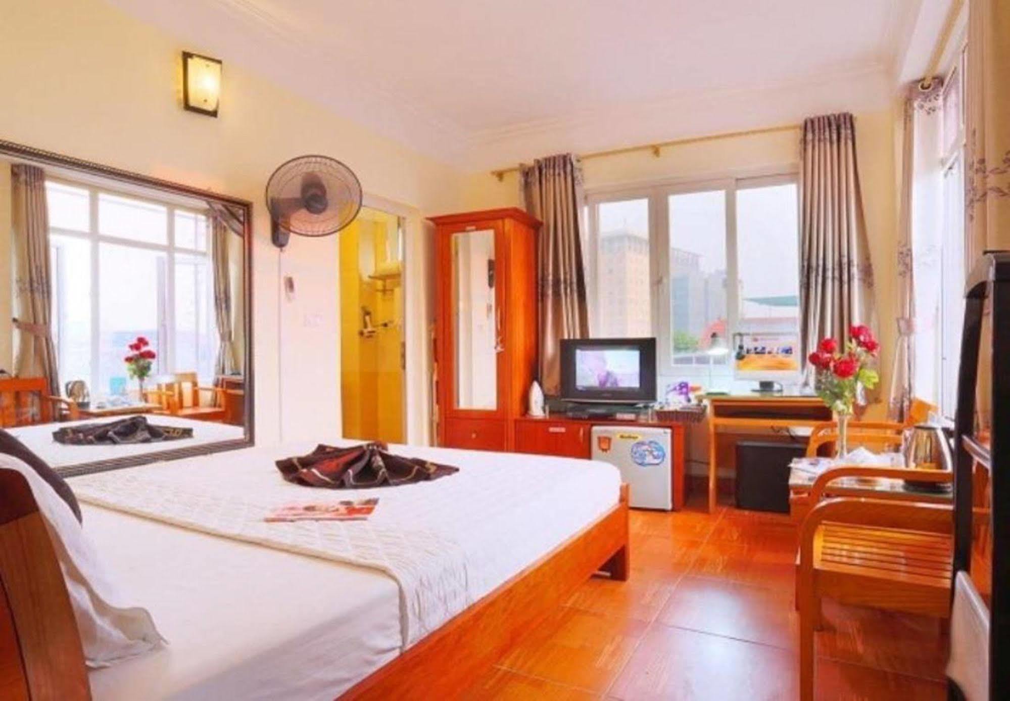 A25 - Doi 1 Hotel