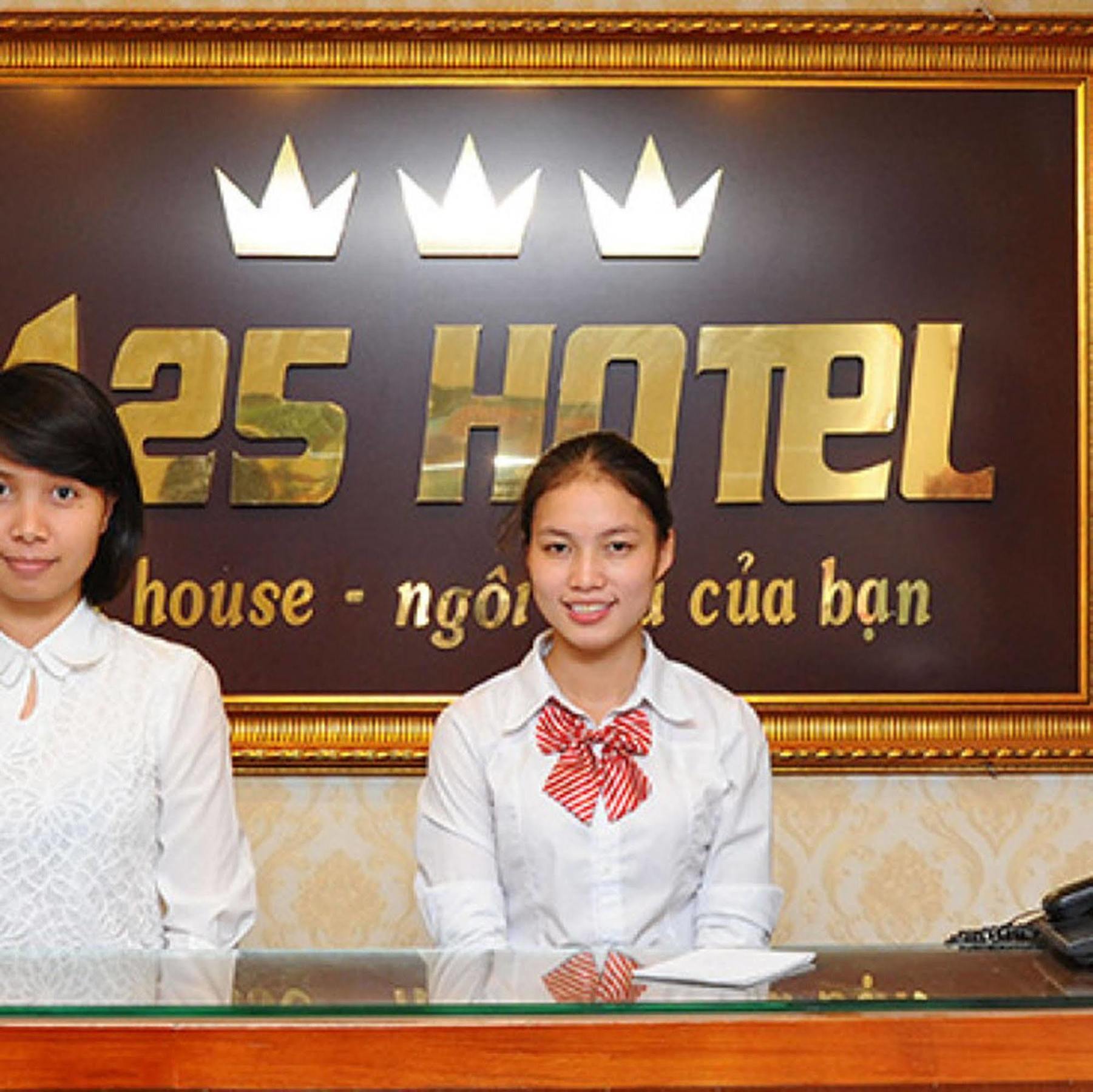 A25 - Doi 1 Hotel