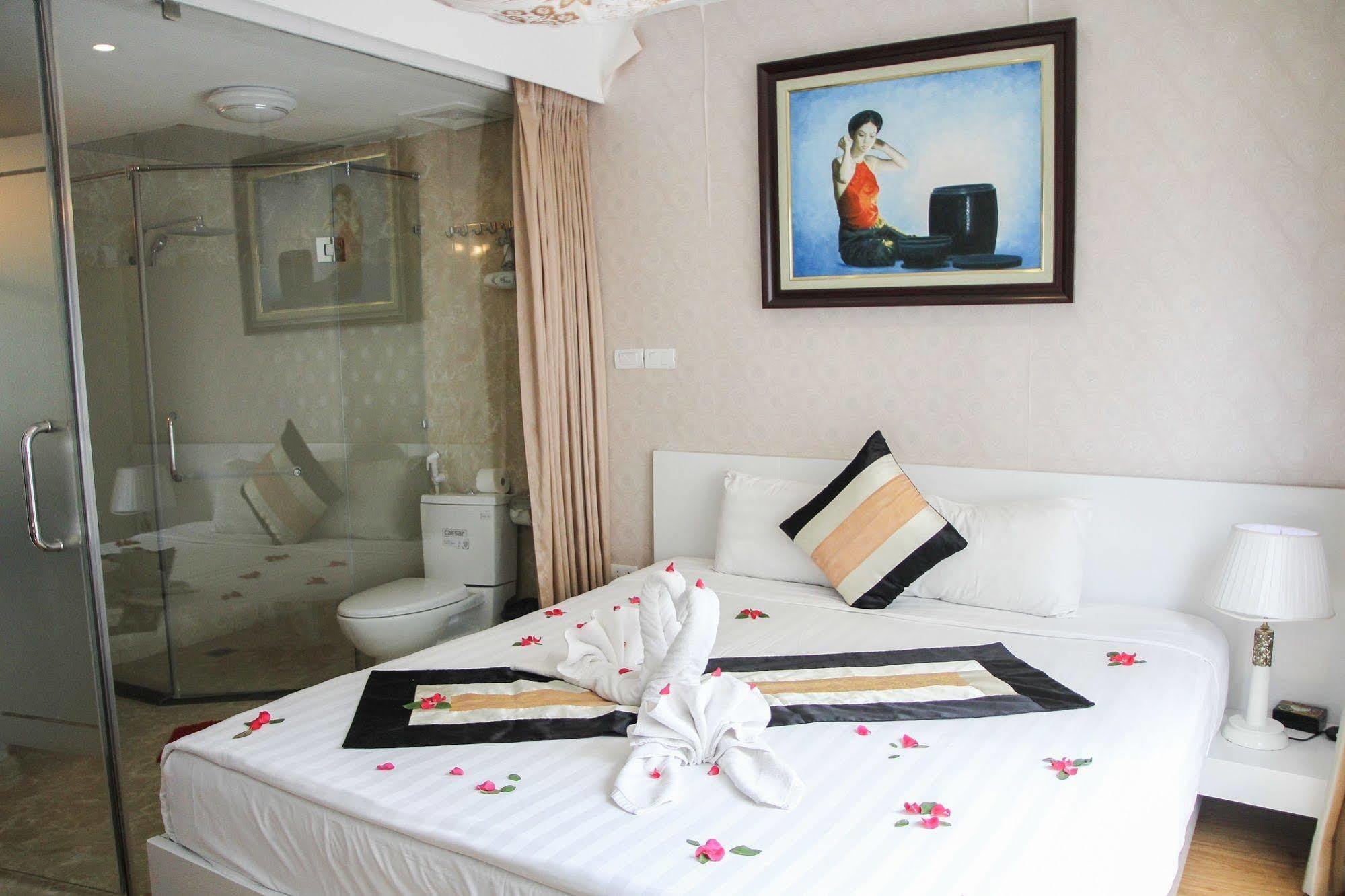 Splendid Star Hotel