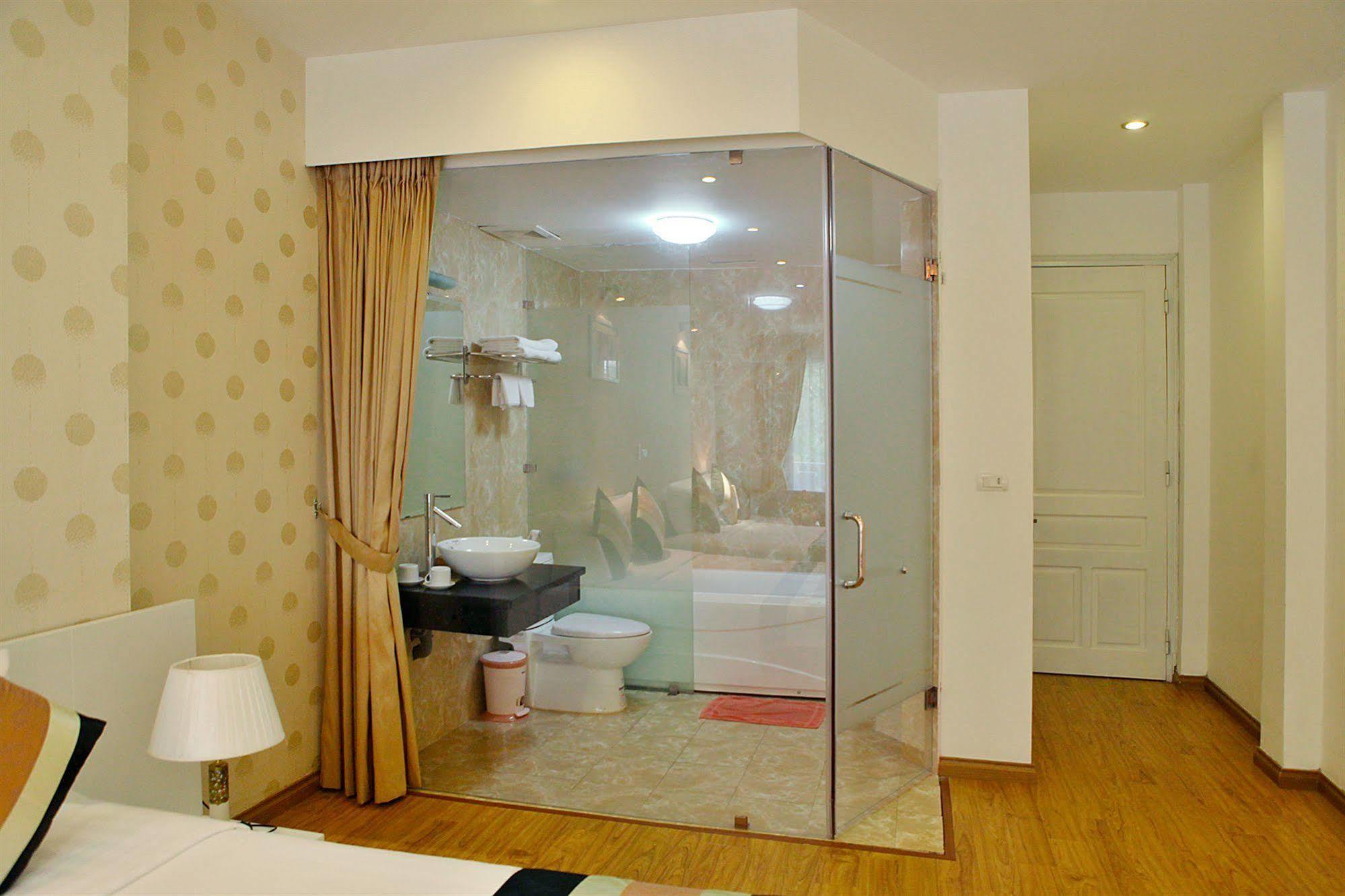 Splendid Star Hotel
