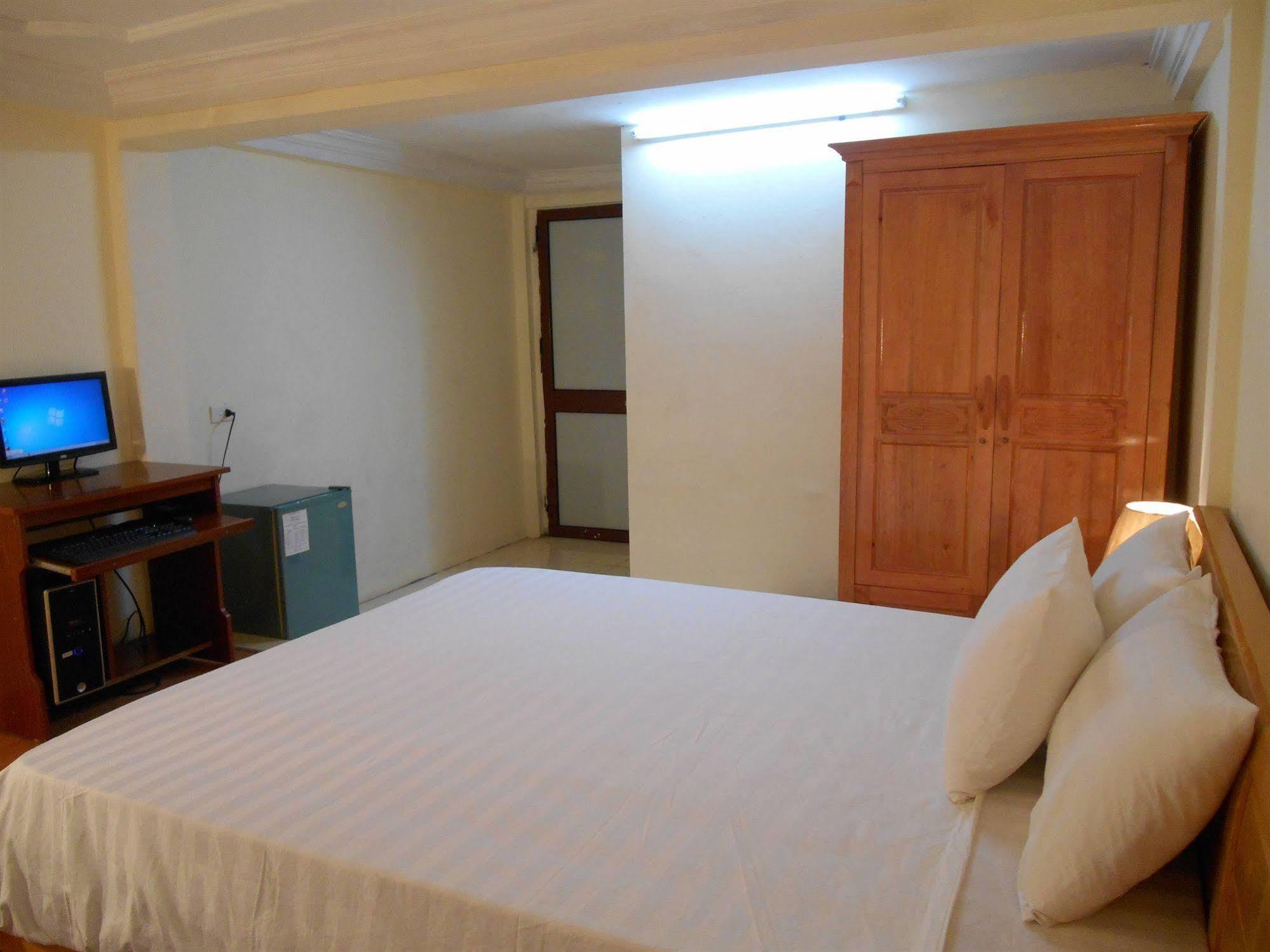 Hotel Discovery