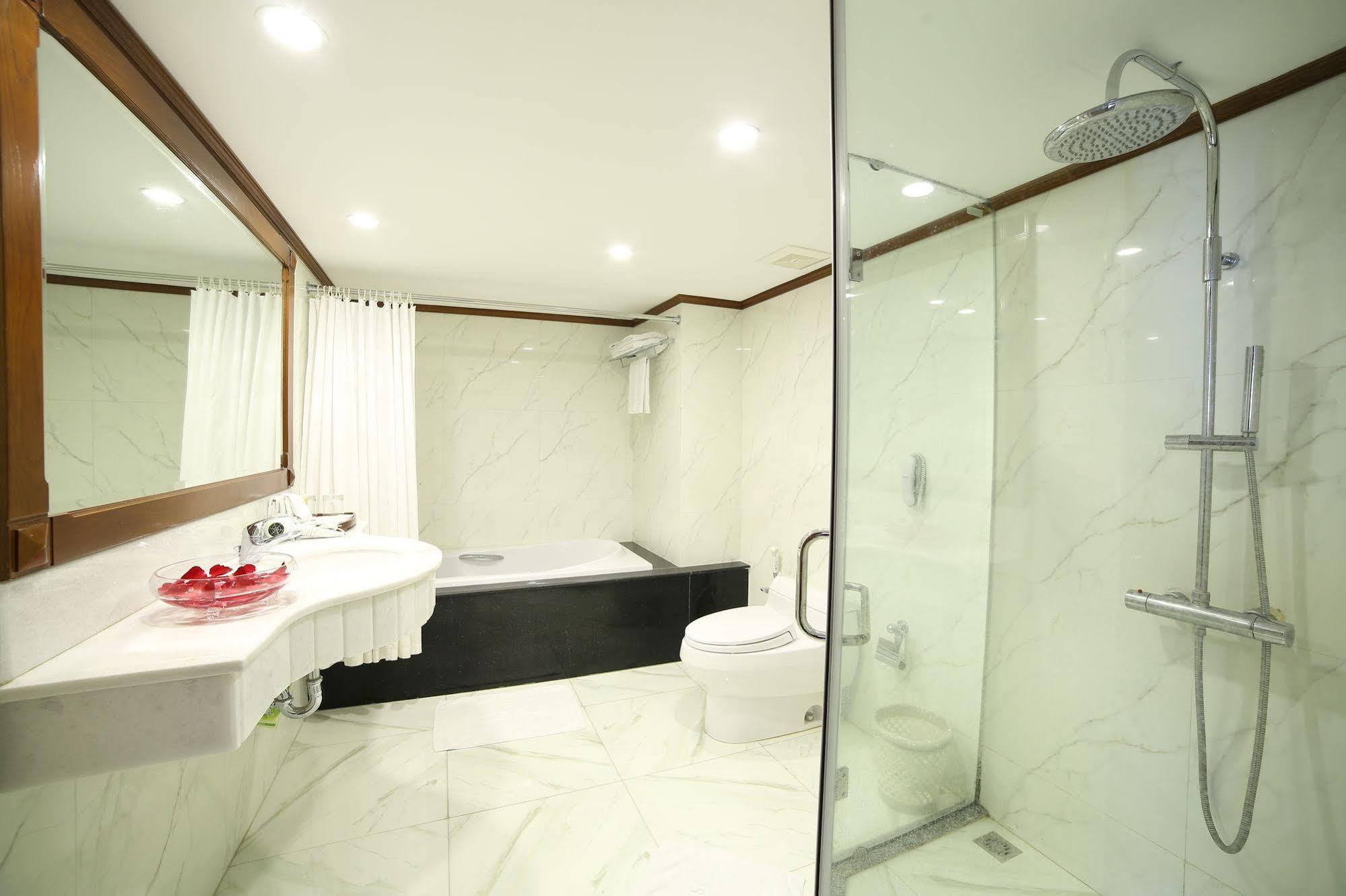 Hotel Sunny 1 3*