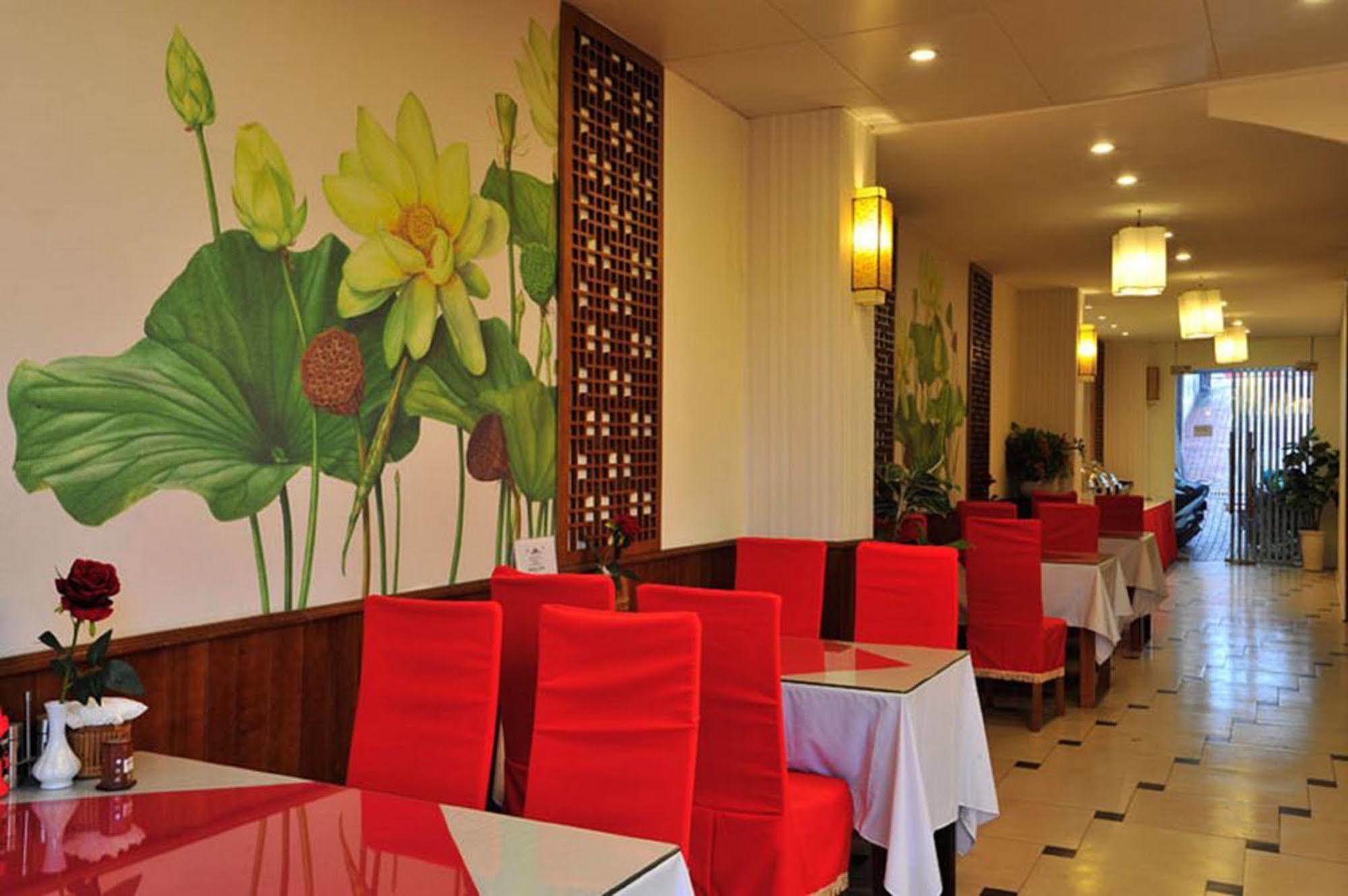 Wild Lotus - Xuan Dieu Hotel