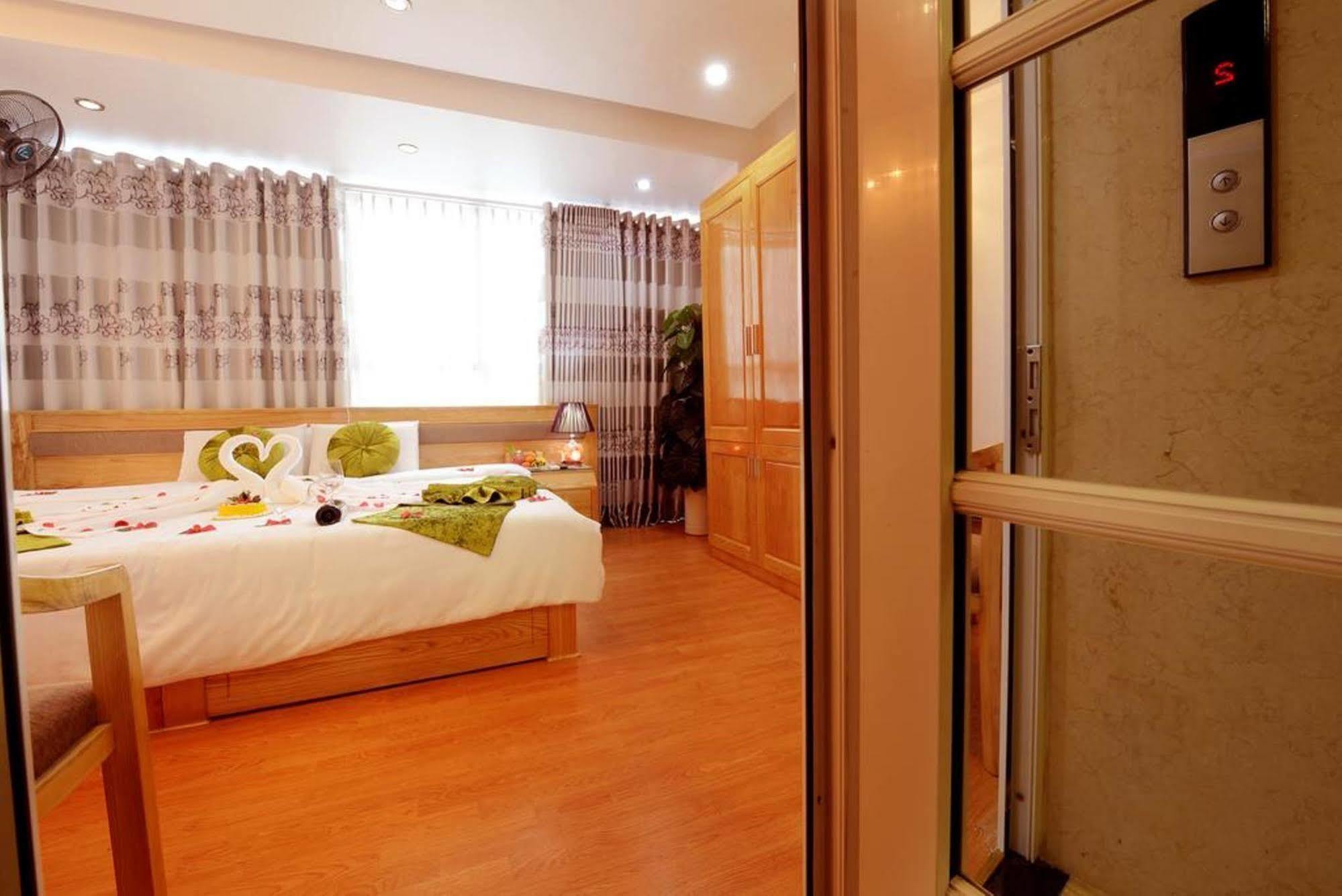 Blue 29 Hotel *