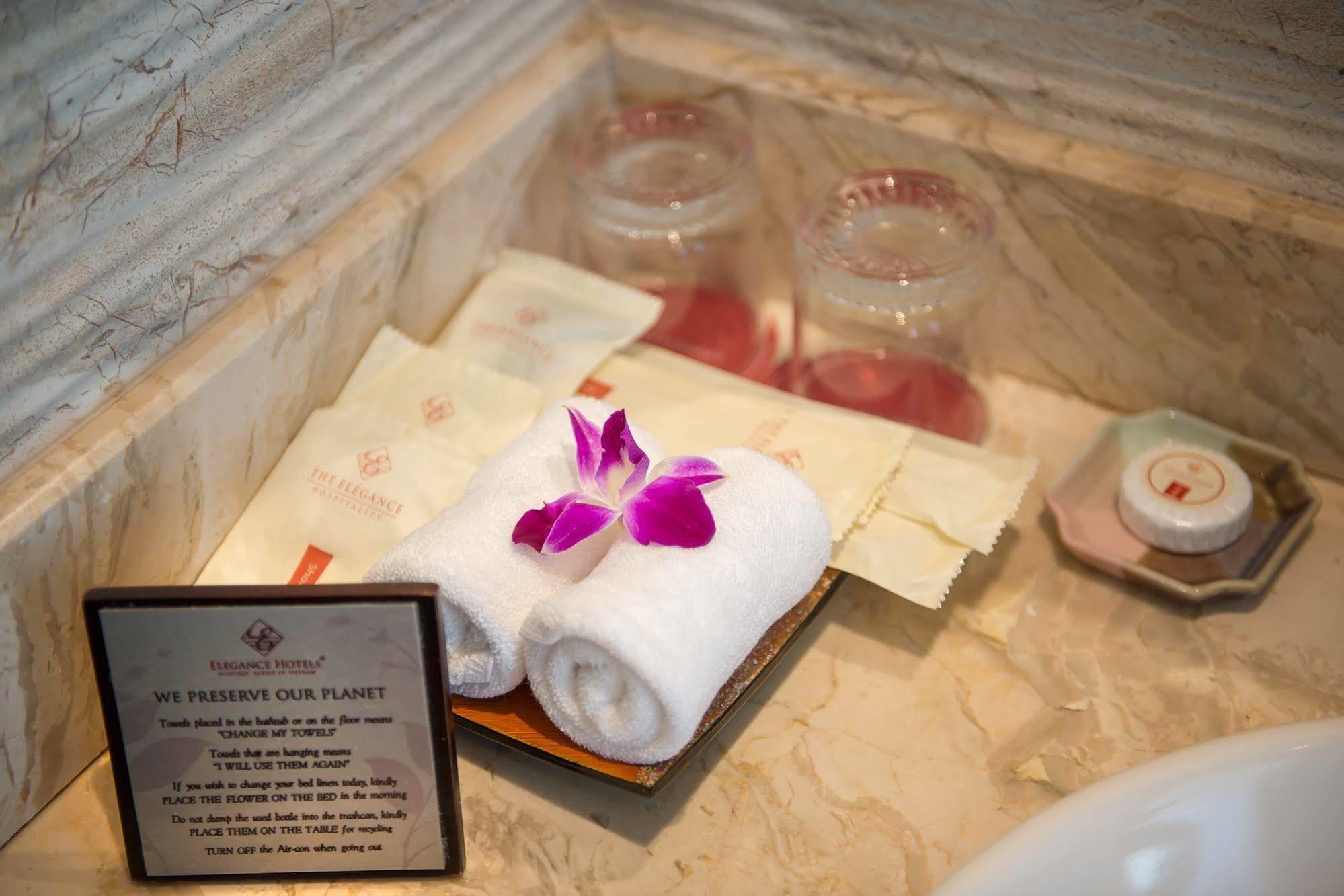 Hotel E Luxury & Restaurant Hanoi