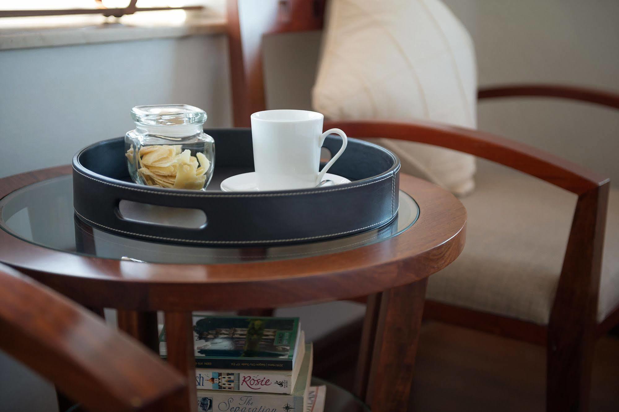 E Luxury & Restaurant Hotel