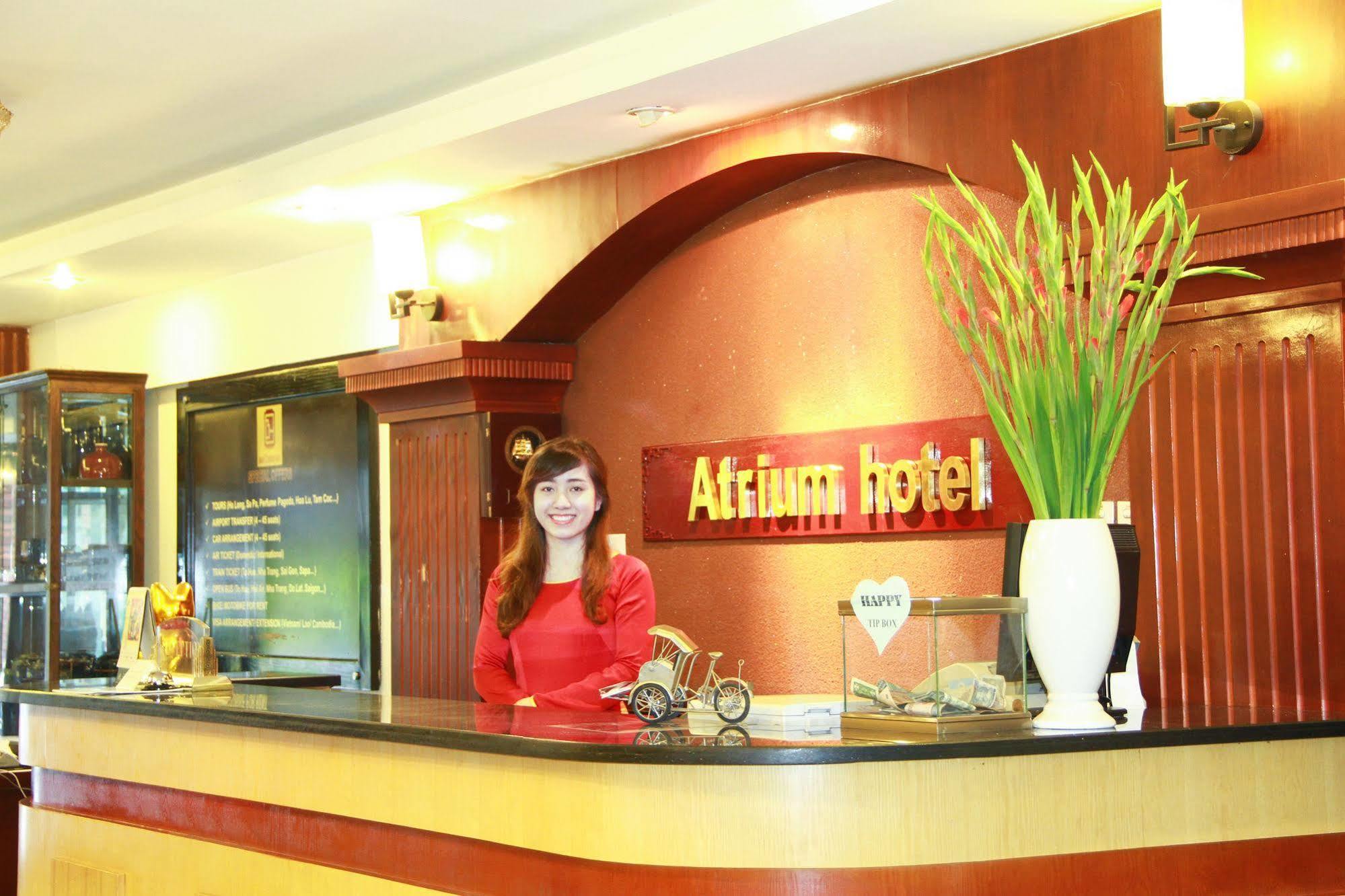 Atrium 3*