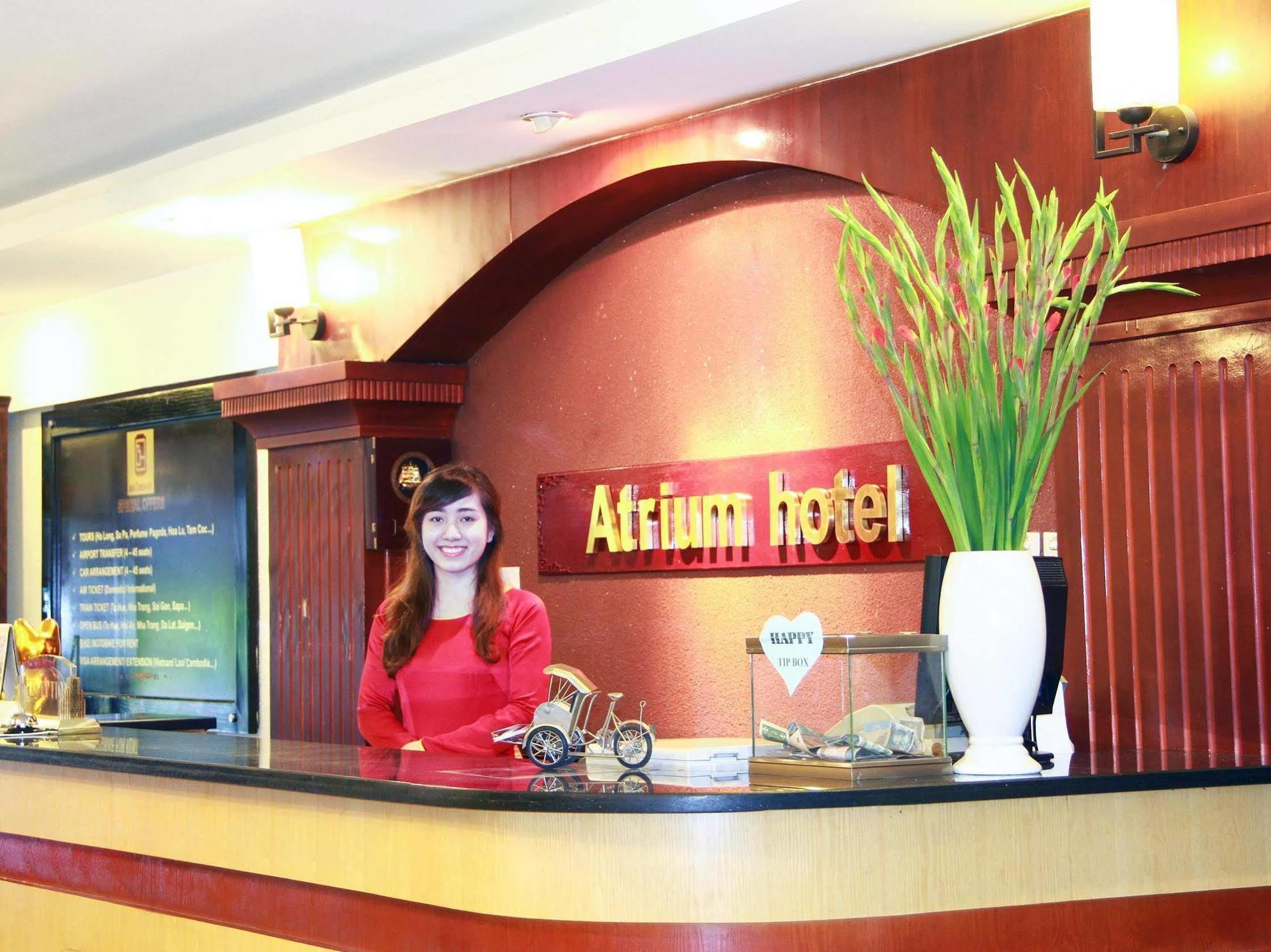 Atrium 3*