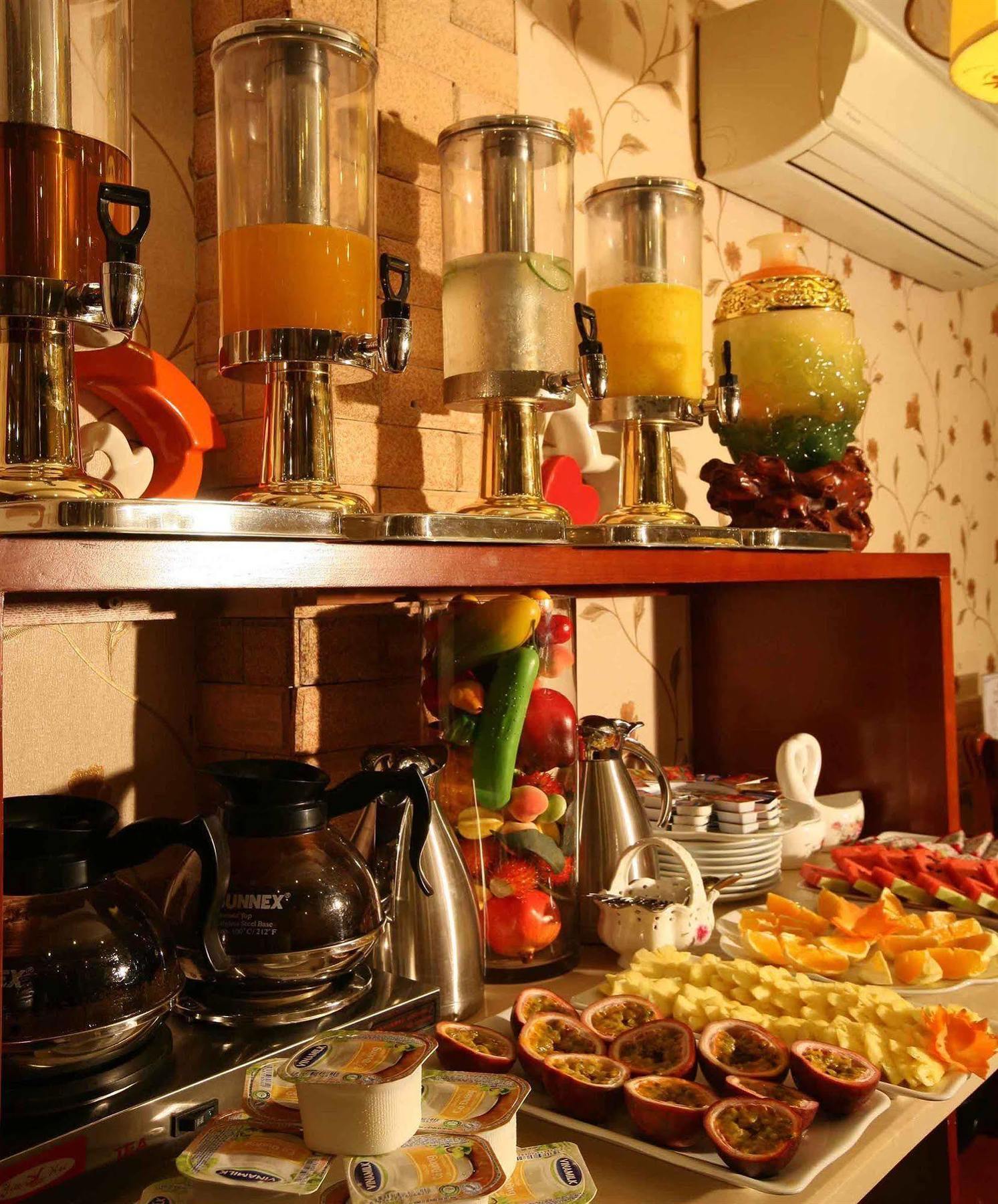 Hotel House & Travel