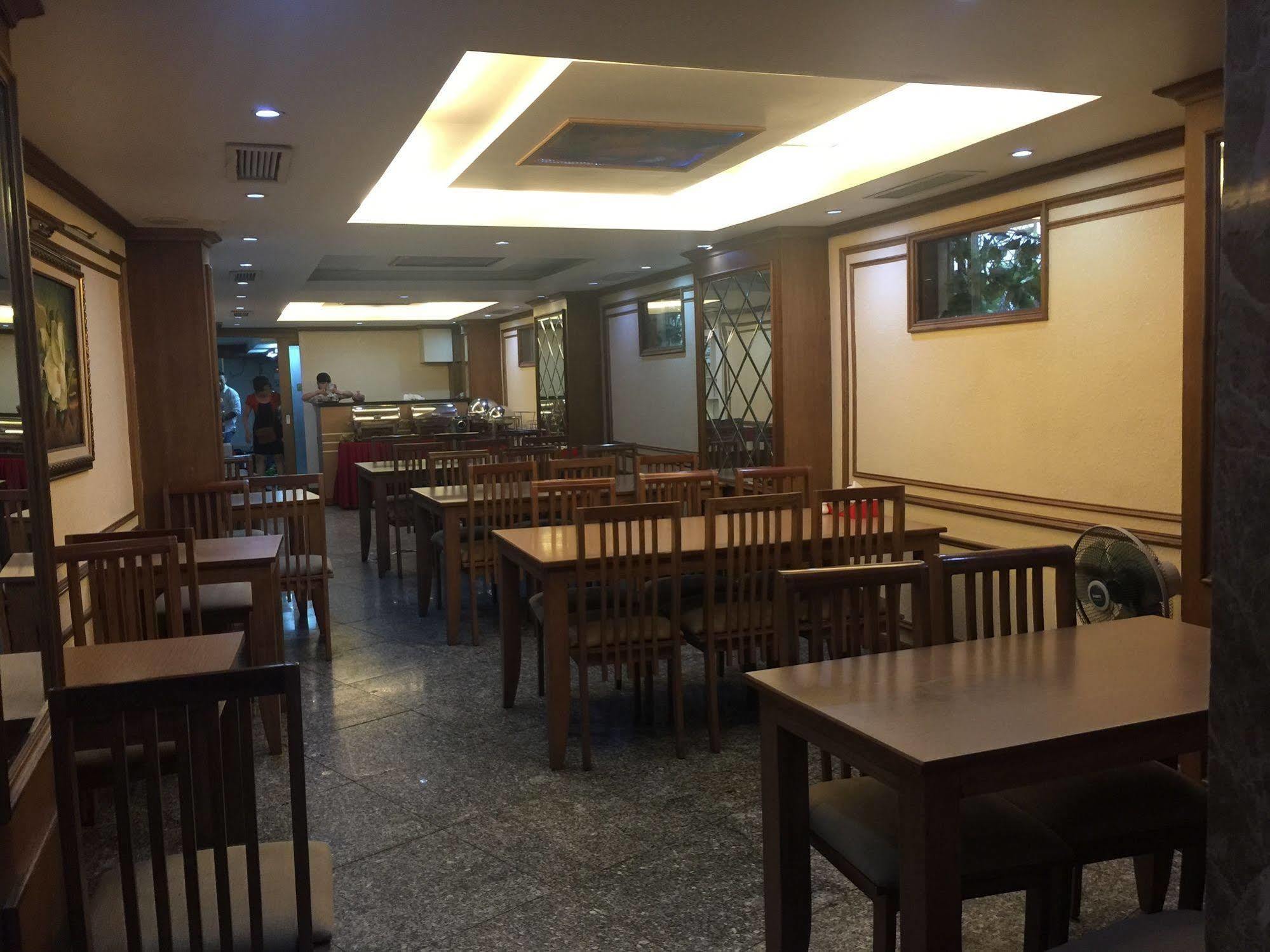 Lenid De Ho Guom 3* Hanoi