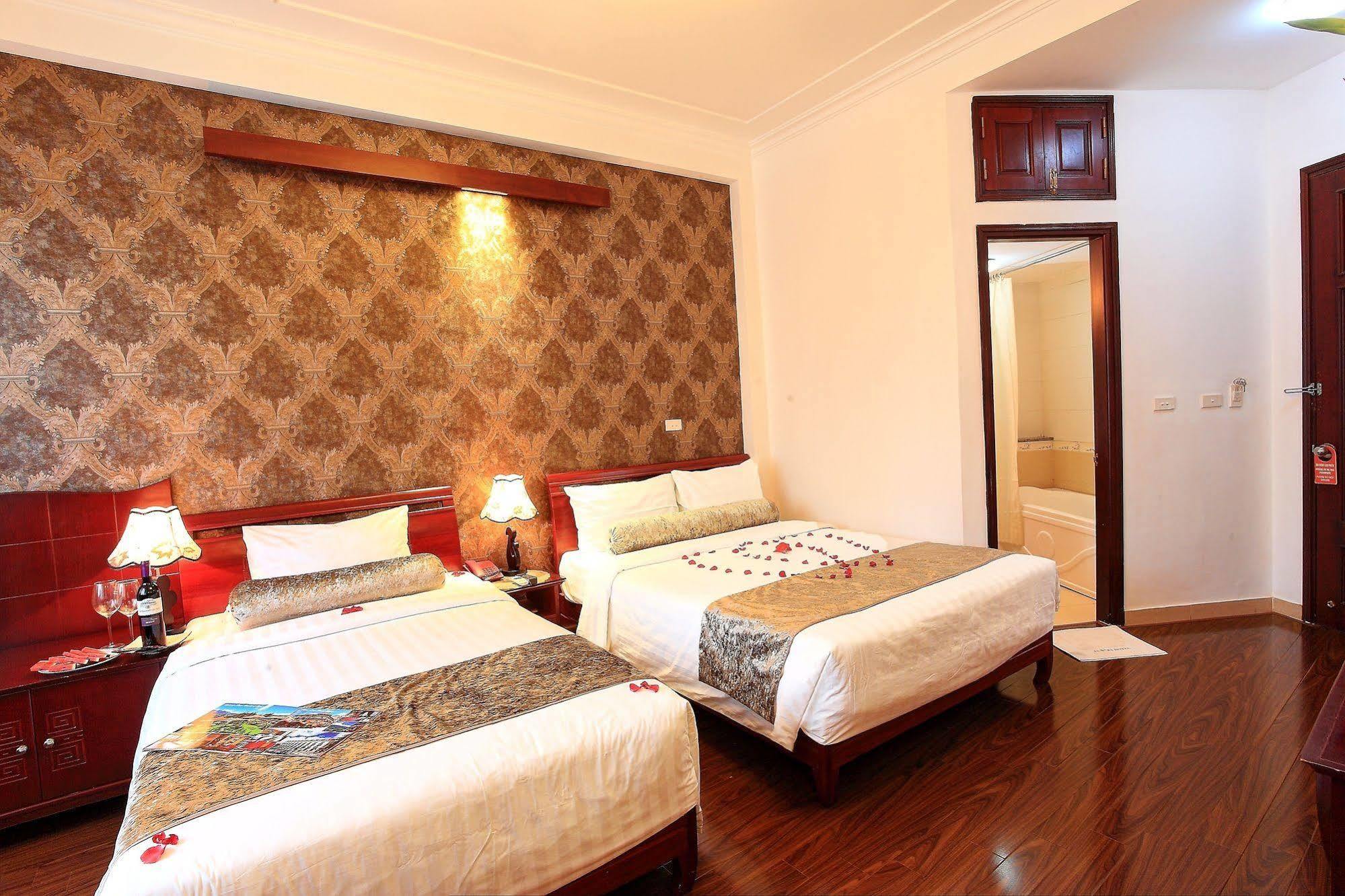 Luxury Hotel