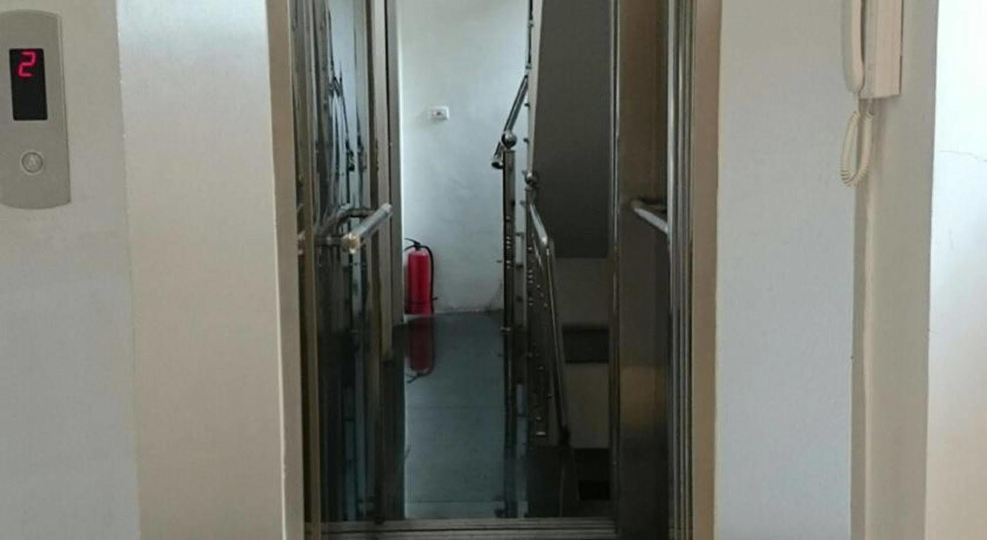 Lotus Village Hotel 3*