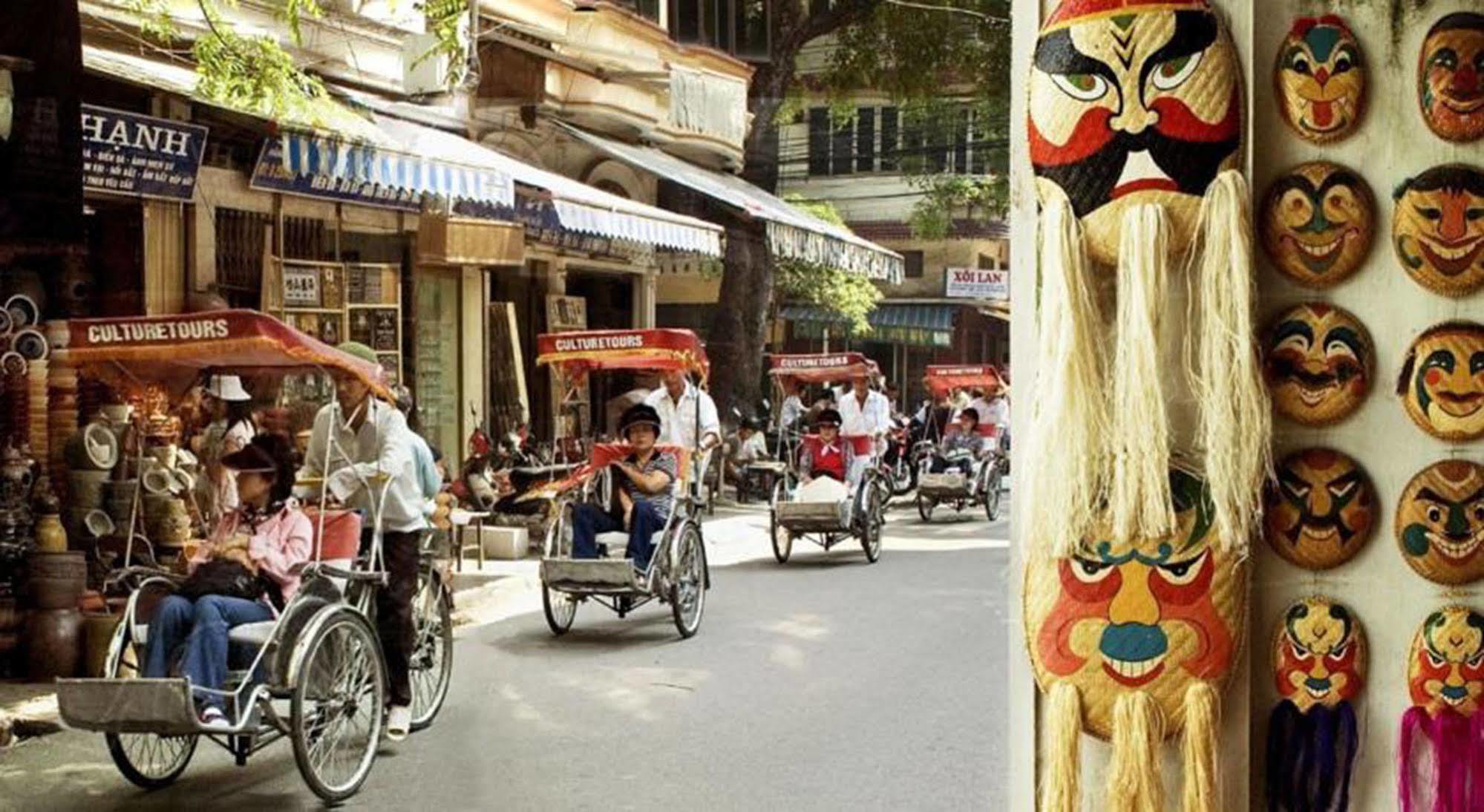 Lotus Village 3* Hanoi