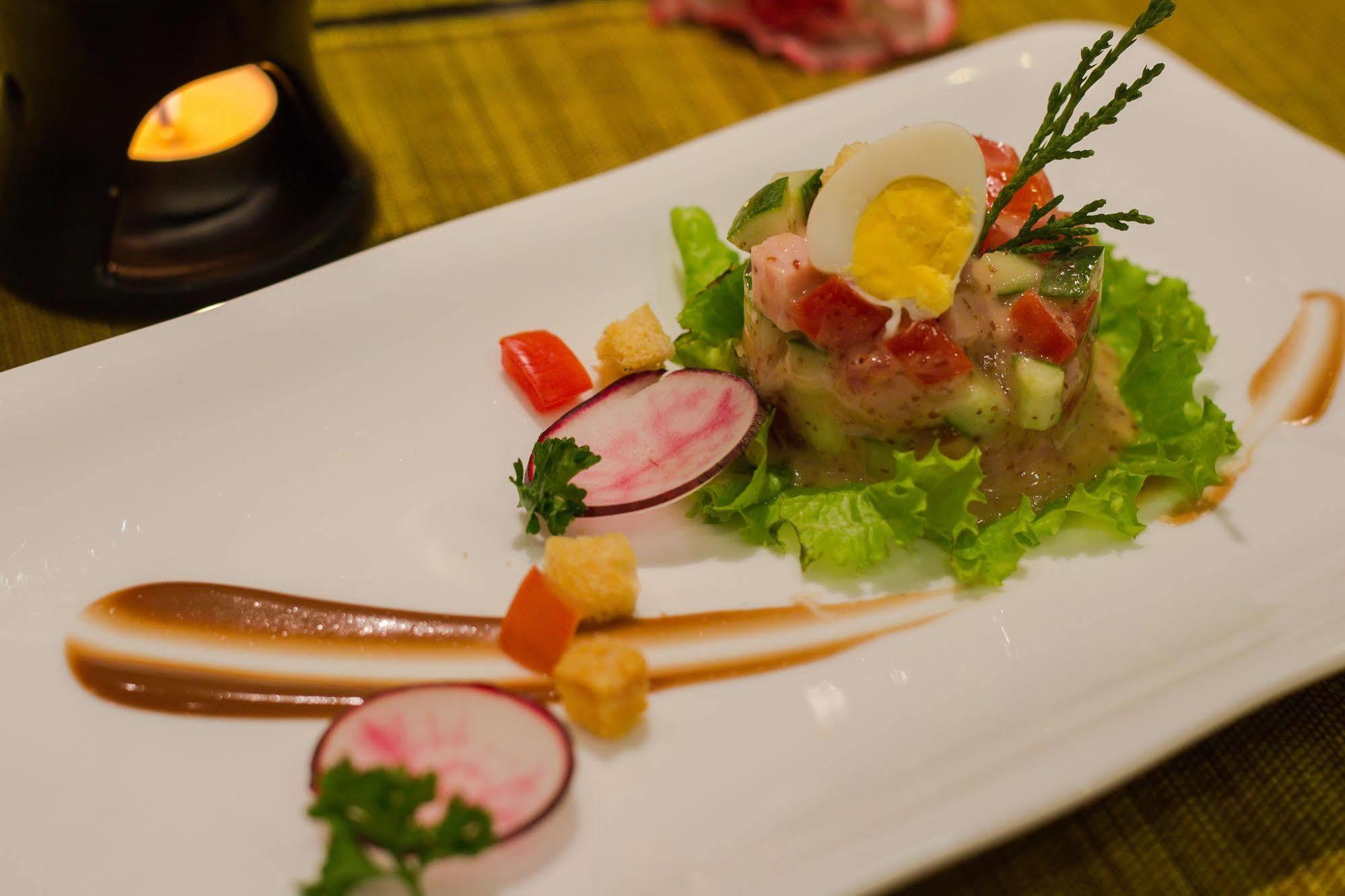 Hotel Viet View &