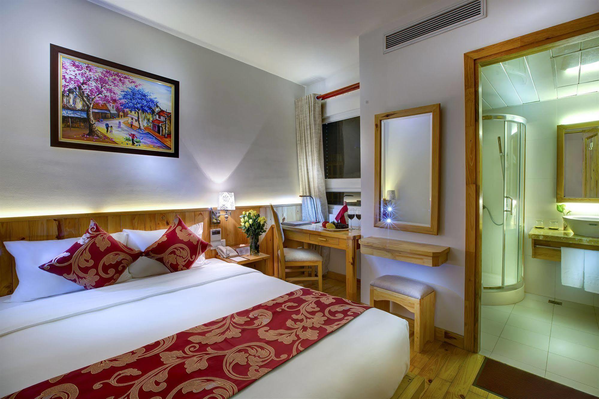 Hotel Viet View & 3*