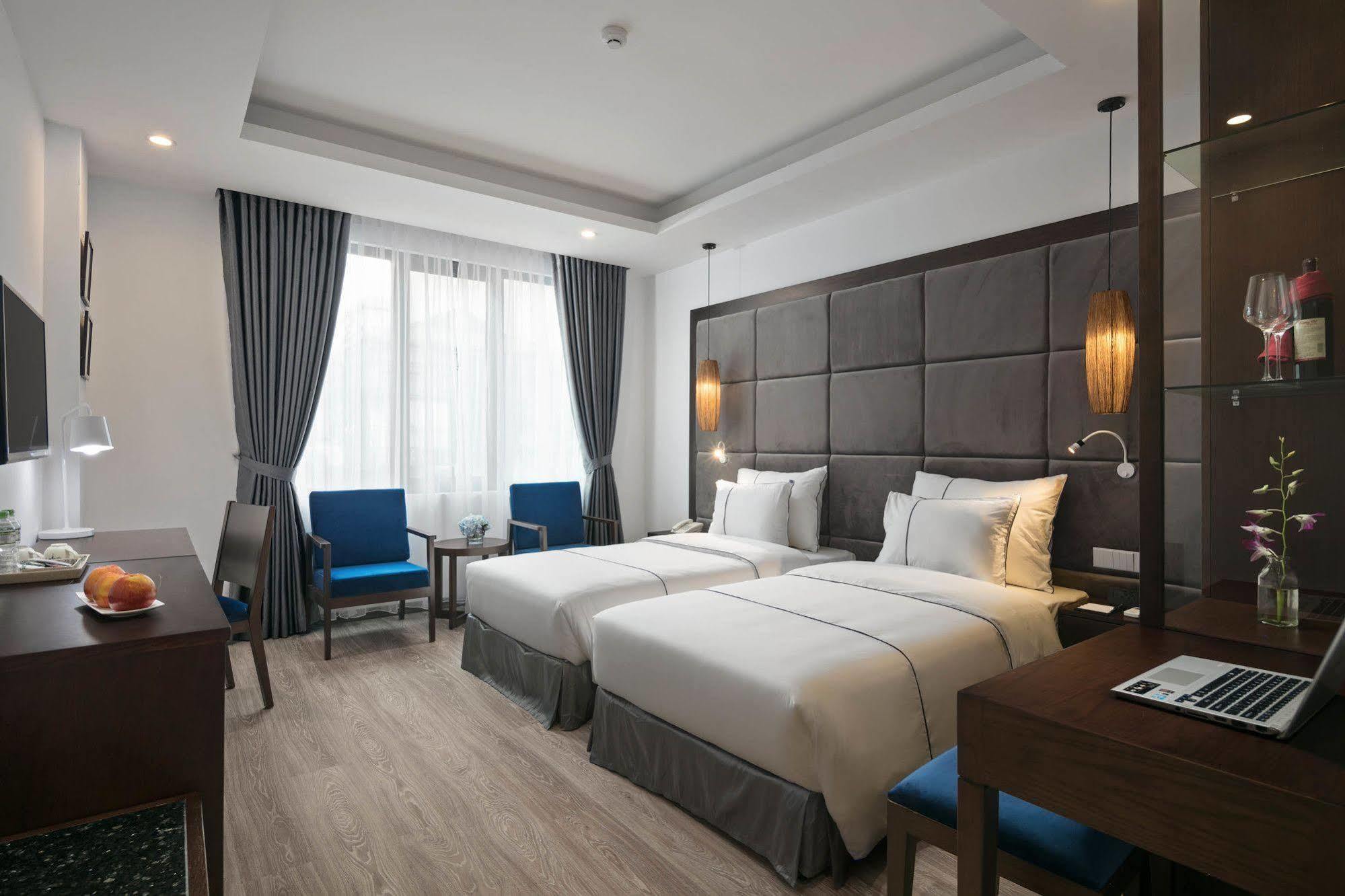 Bonsella Khách sạn