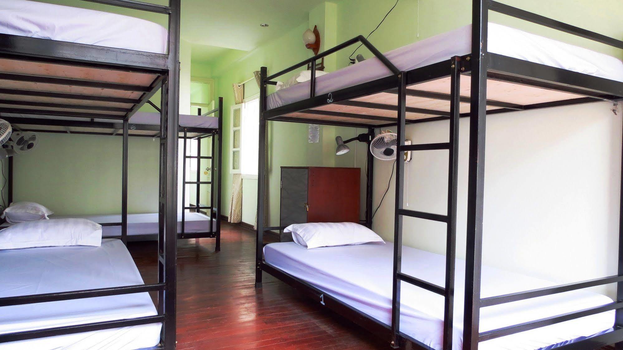 Hostel Massive