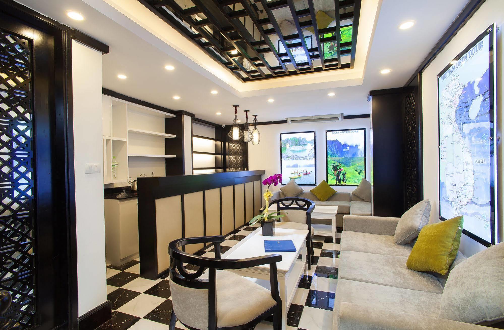 Serenity Diamond Hotel Hanoi