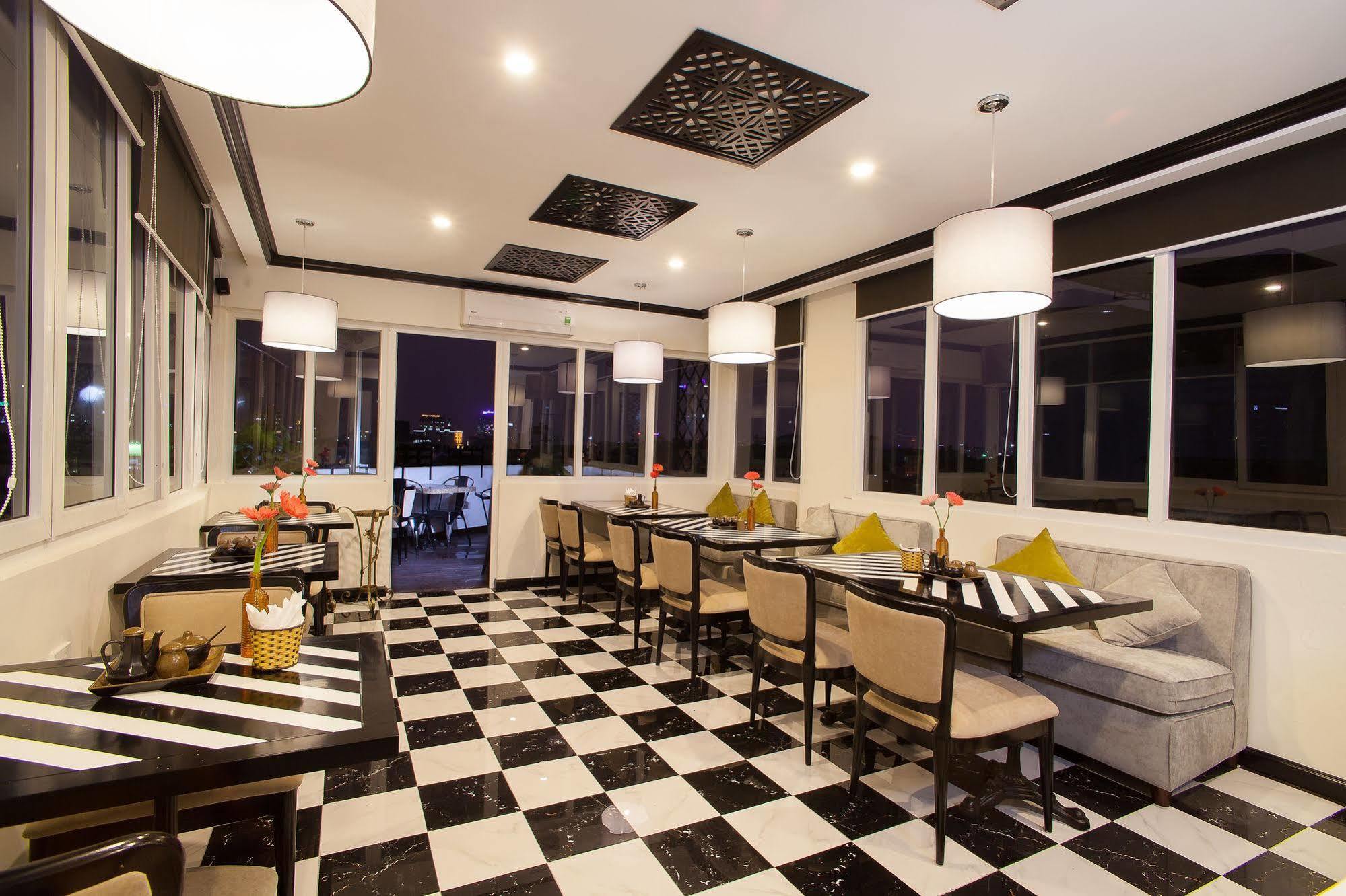 Hotel Serenity Diamond 3*