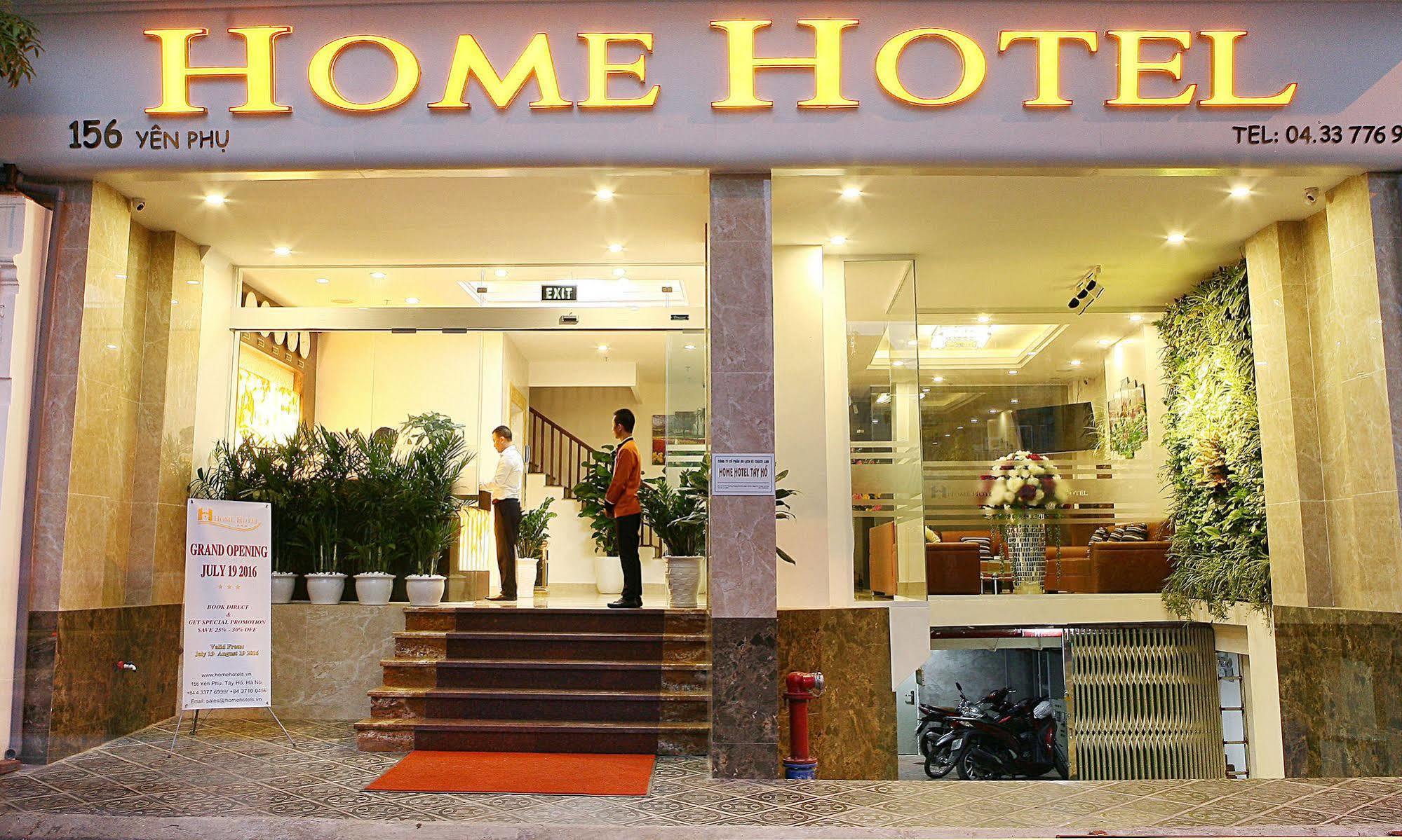 Hotel West &