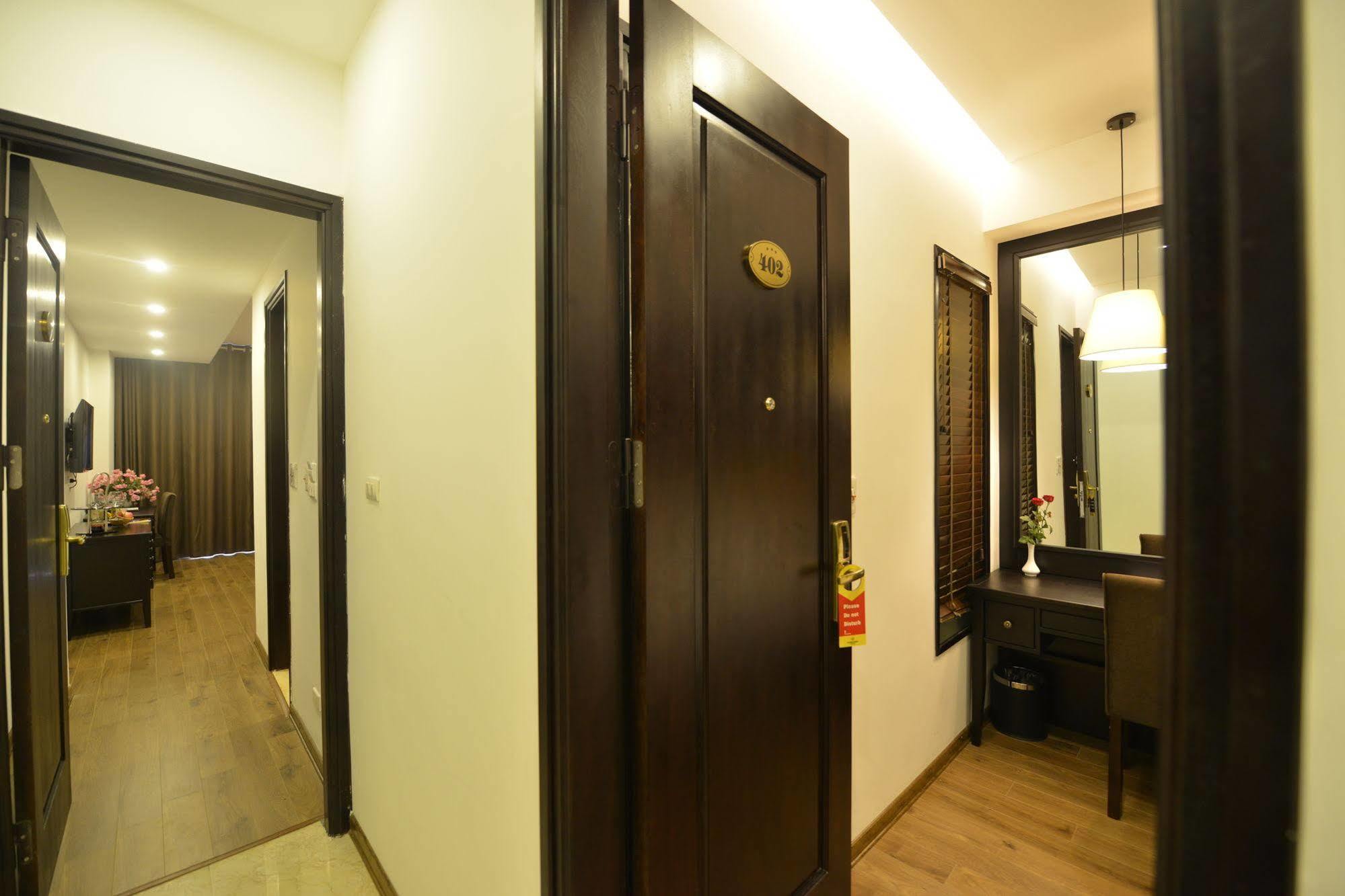 Hanoi Space Hotel Hotel