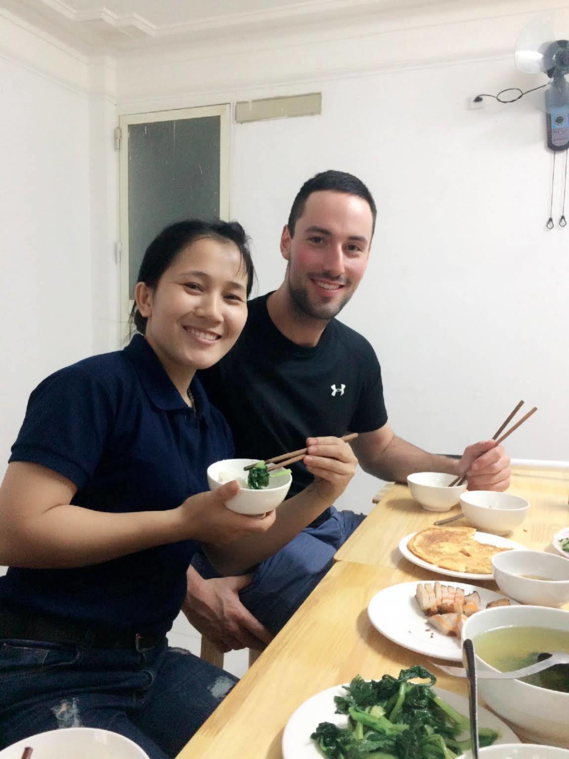 Thức At 3am - Lotus Nhà trọ *