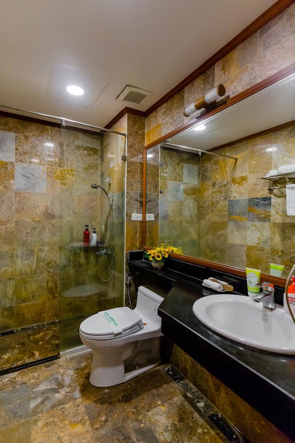 Khách sạn A25 - 221 Bạch Mai 2*