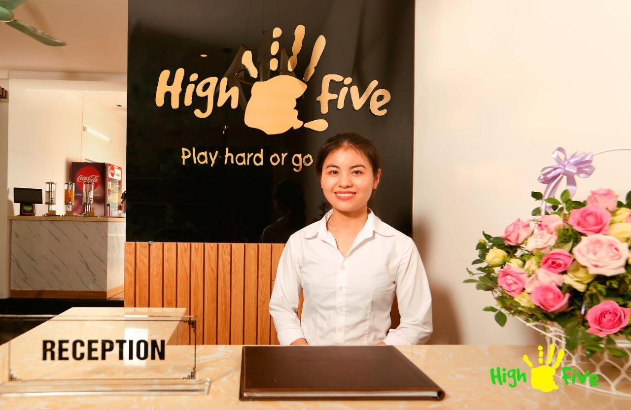 Hostel High Five Hanoi