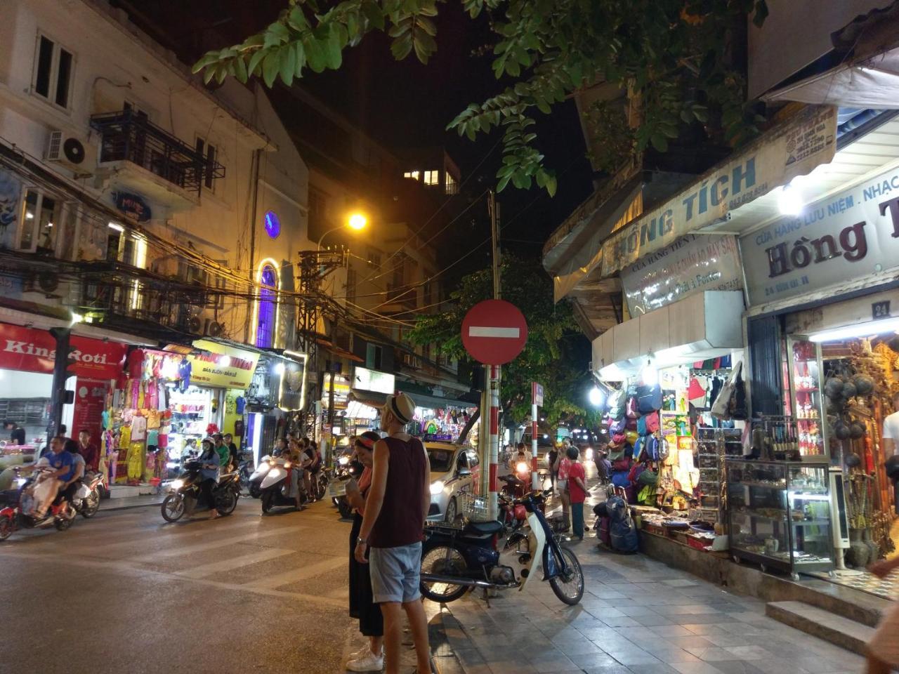 Capsule Hanoi