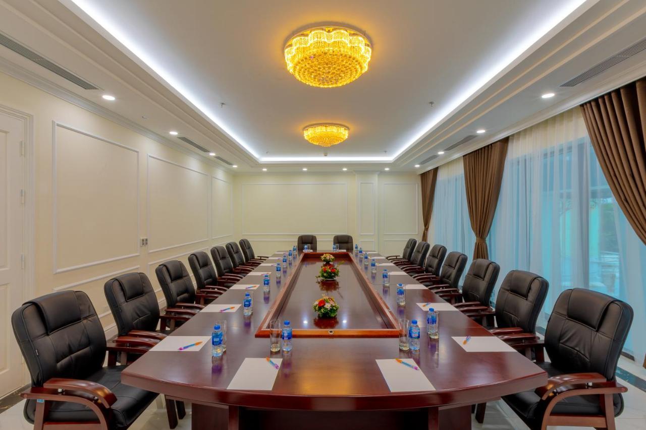 Hotel Adonis 3*