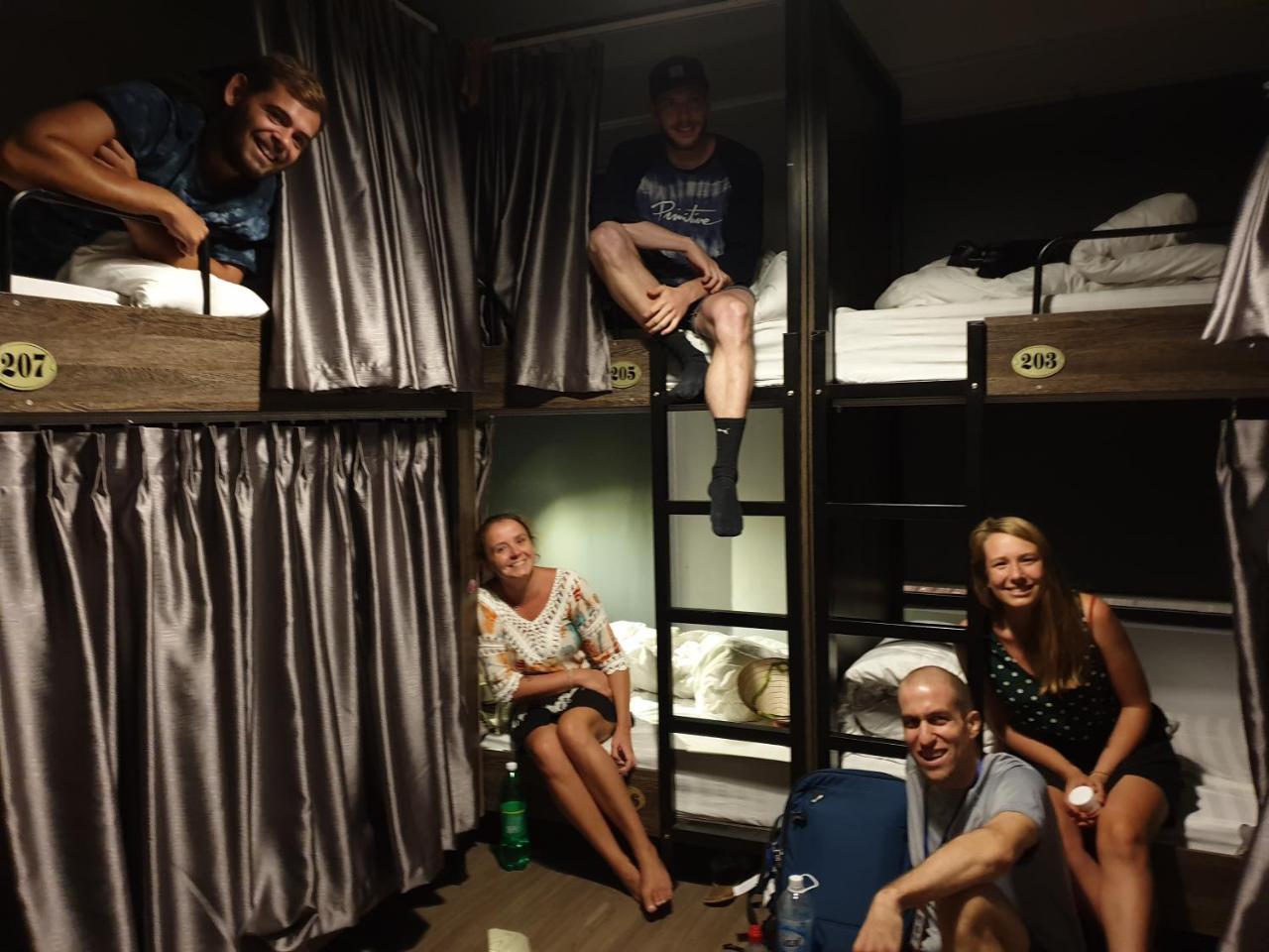 Hostel Vietnam Cheers *
