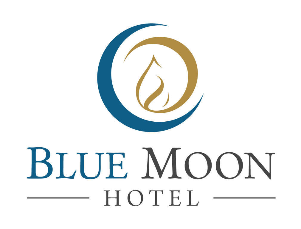Hotel Blue Moon