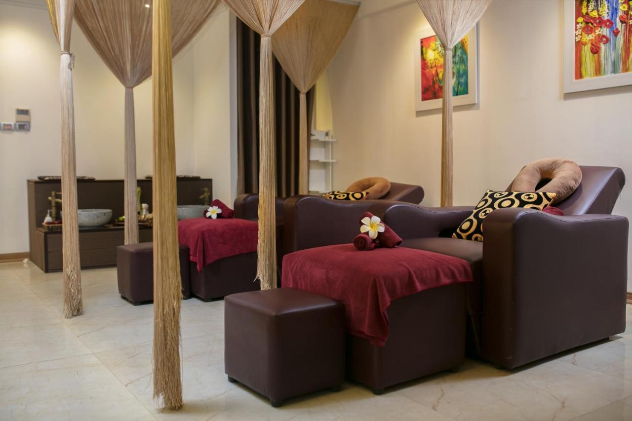 Hotel Paon & 4*