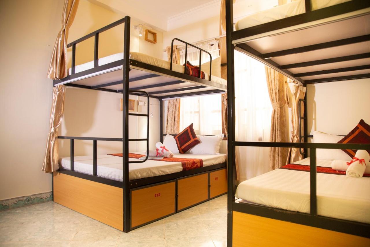 Backpackers Hostel *
