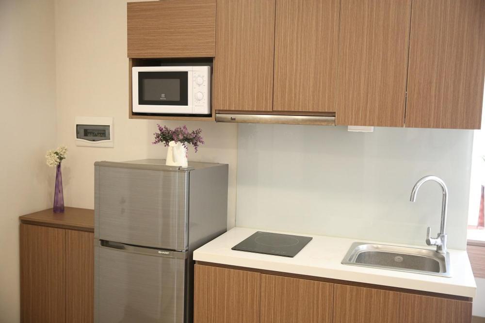 Lotus West Aparthotel 2*