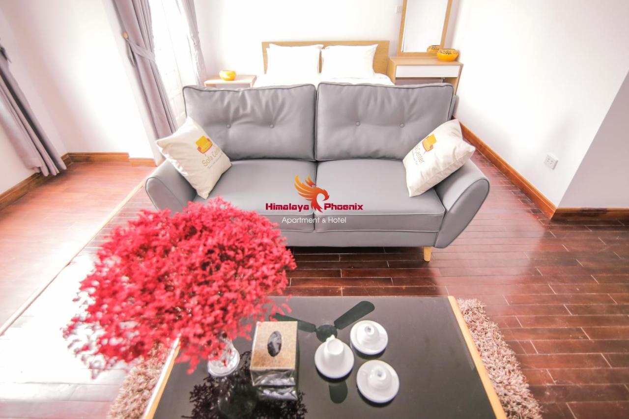 Himalaya Phoenix & * Hanoi