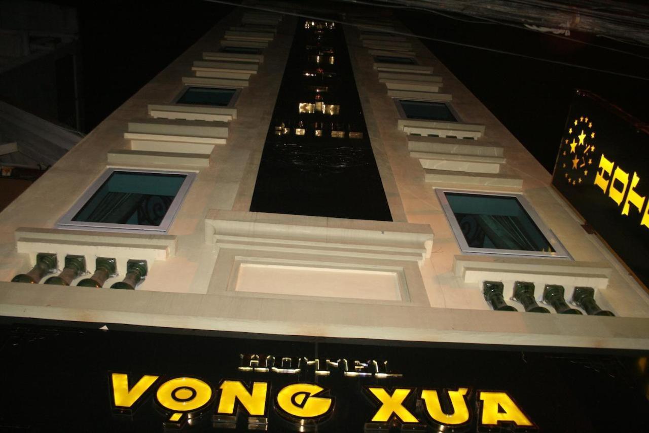 Vong Xua Boutique