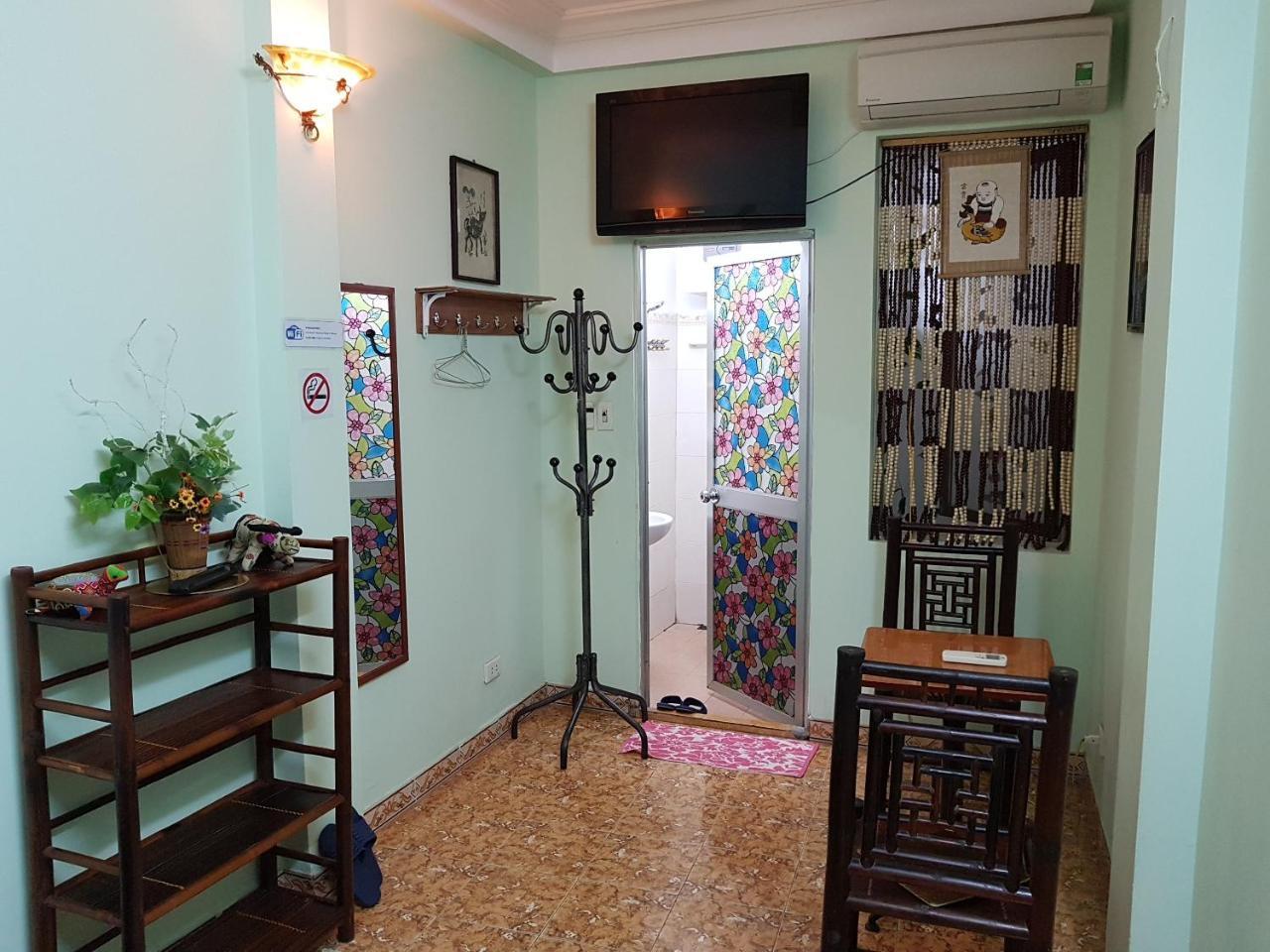 Hanu's House Homestay *