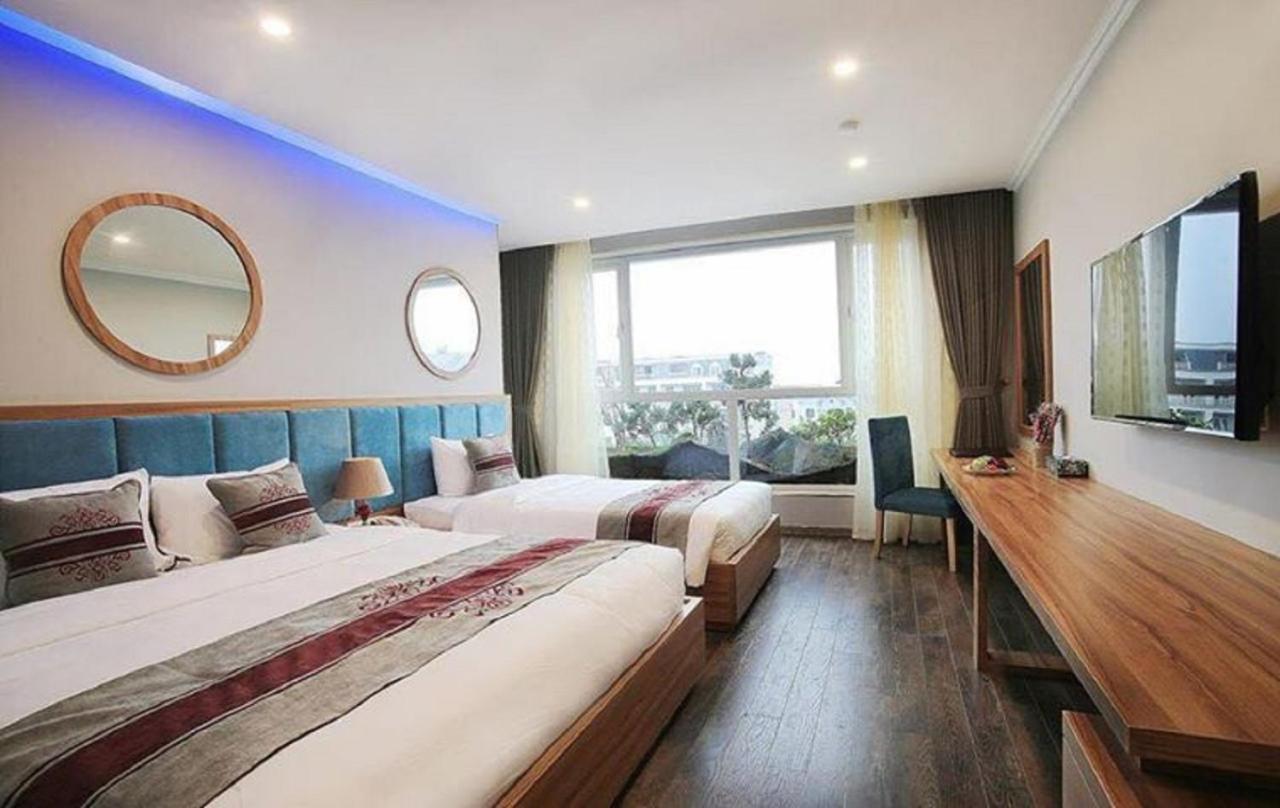 Oriana 3*