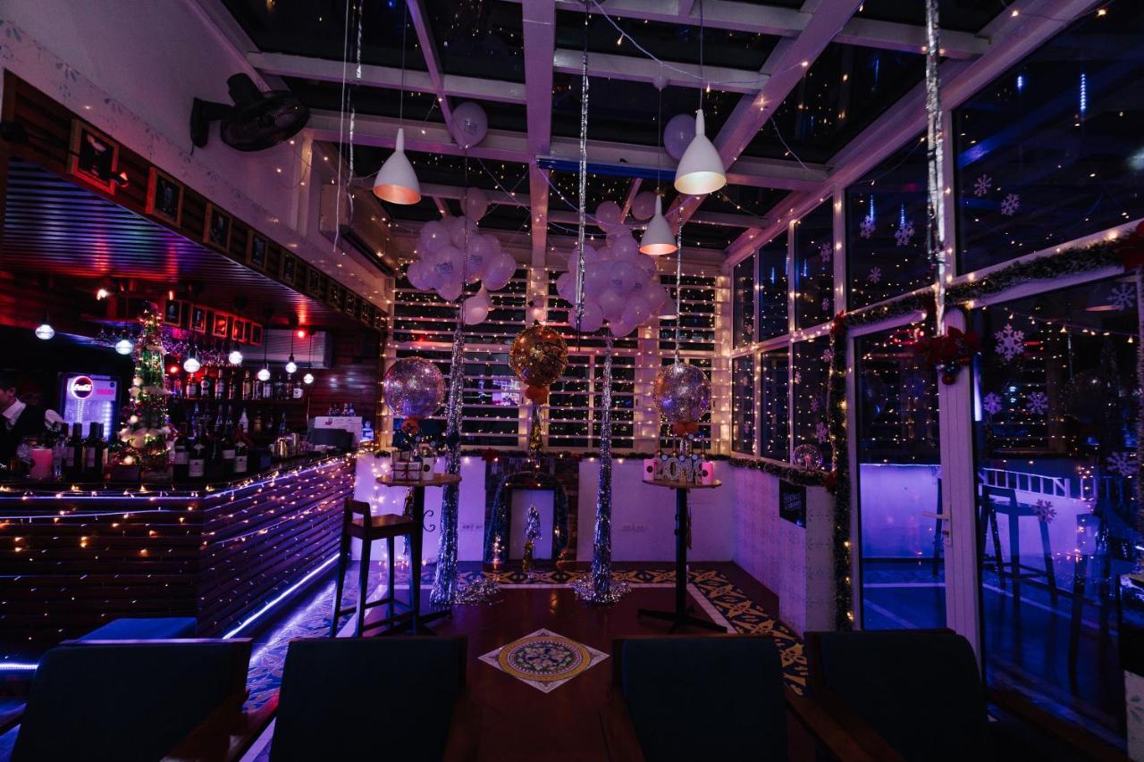 Bay & Restaurant Hotel 4*