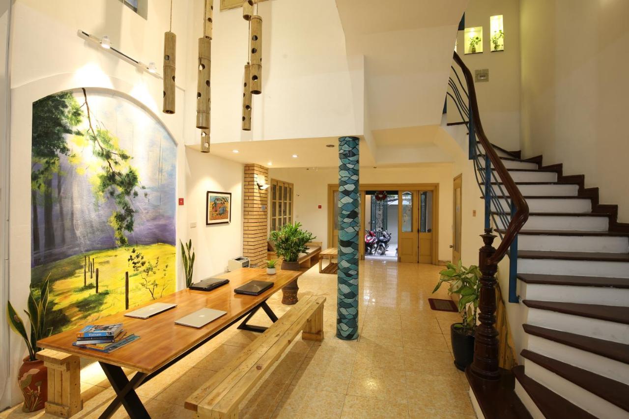 Minimalism Homestay Hanoi