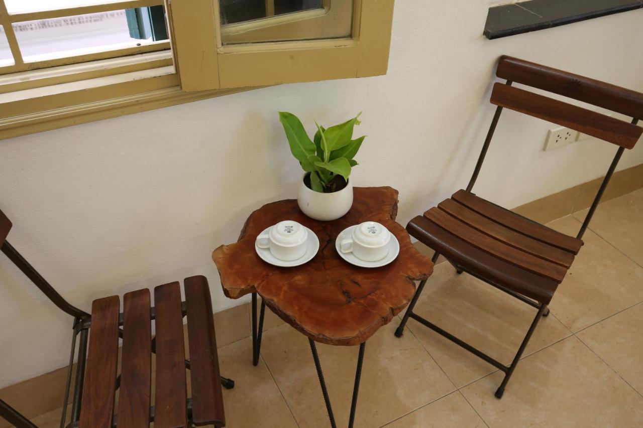 Minimalism * Hanoi