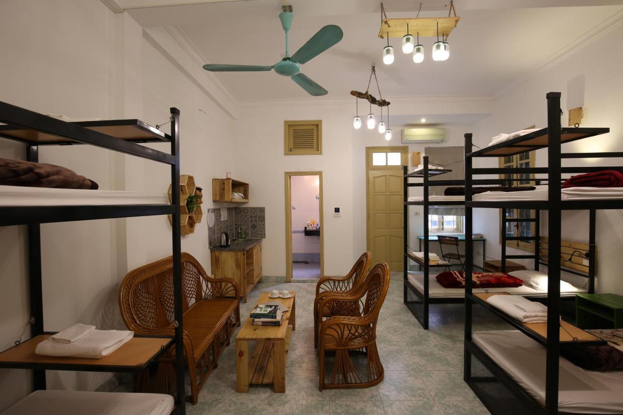 Minimalism Homestay Hanoi