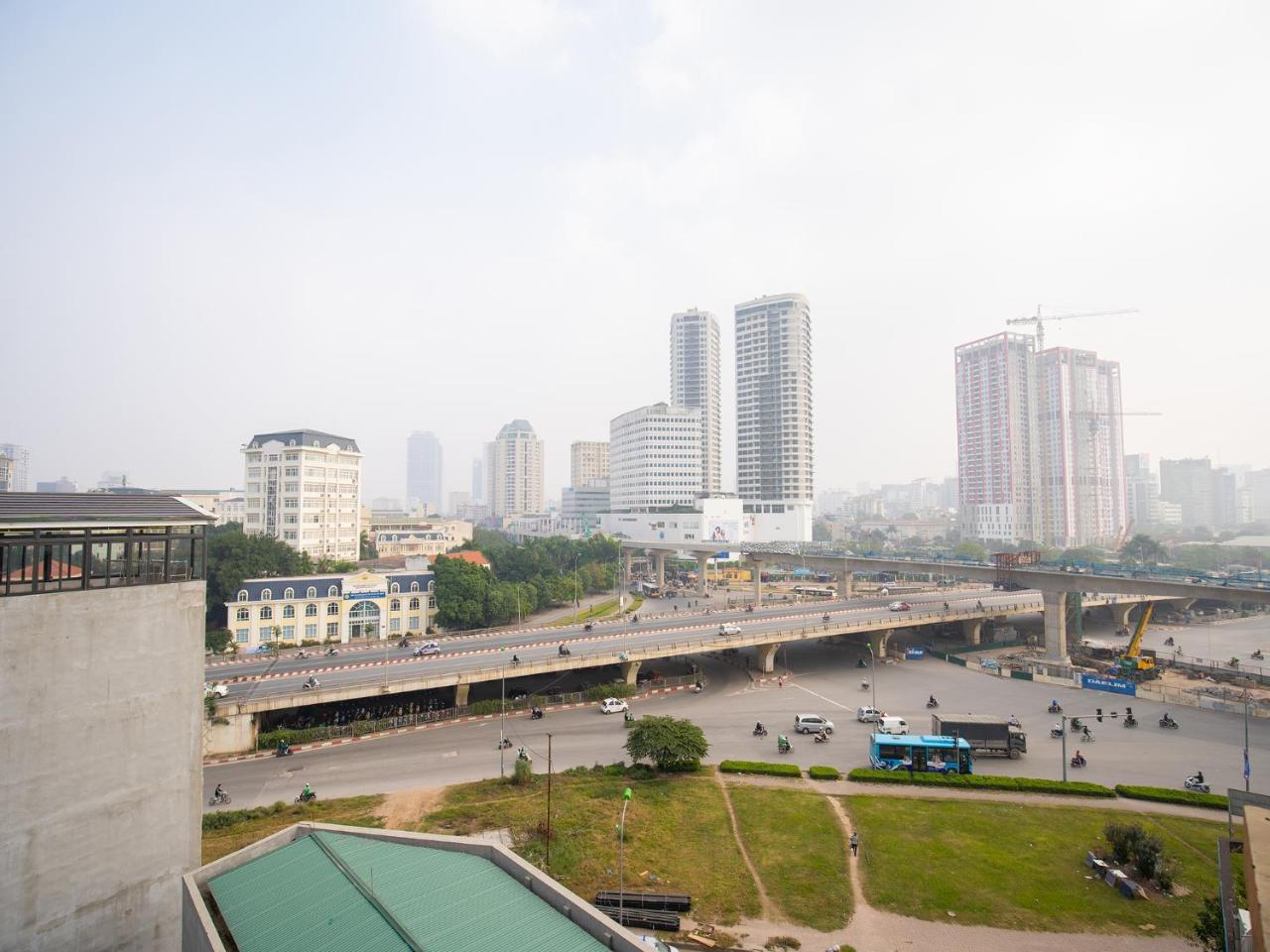 Phuong Dong