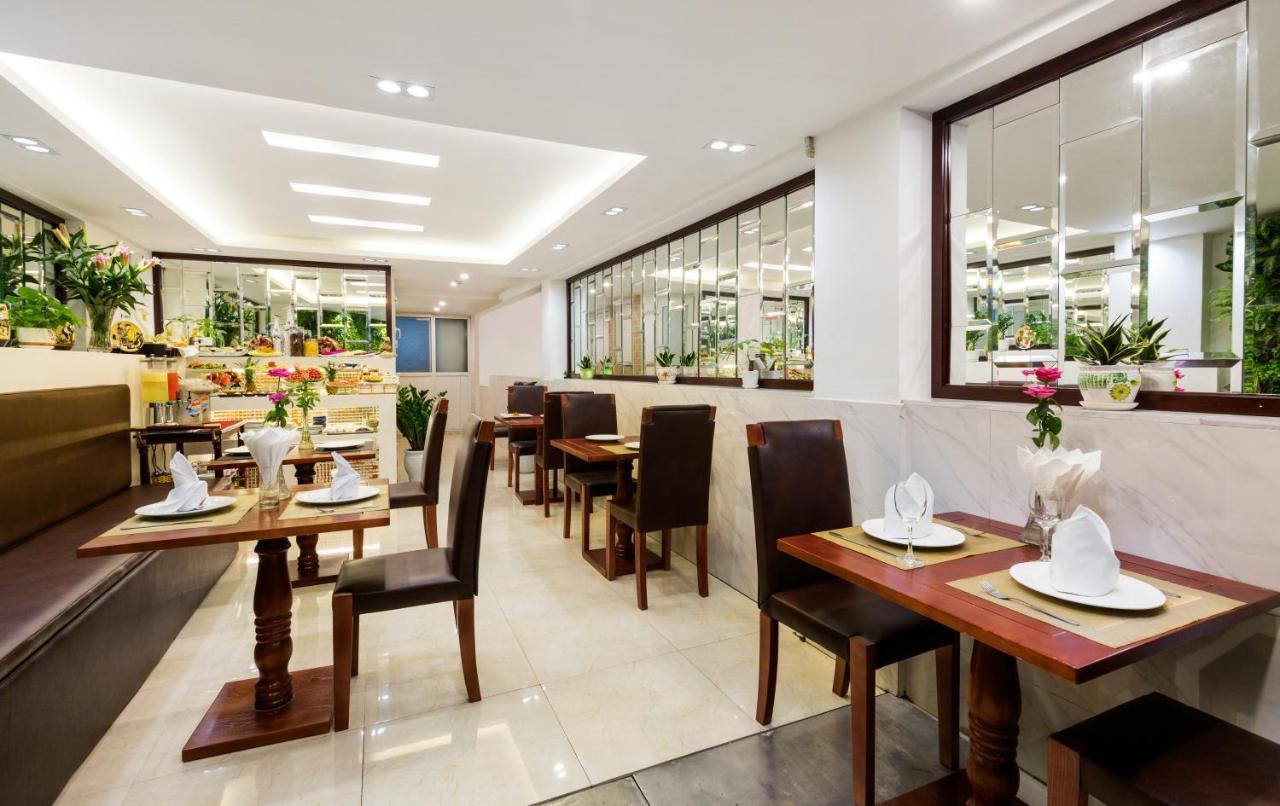 Khách sạn Và S
